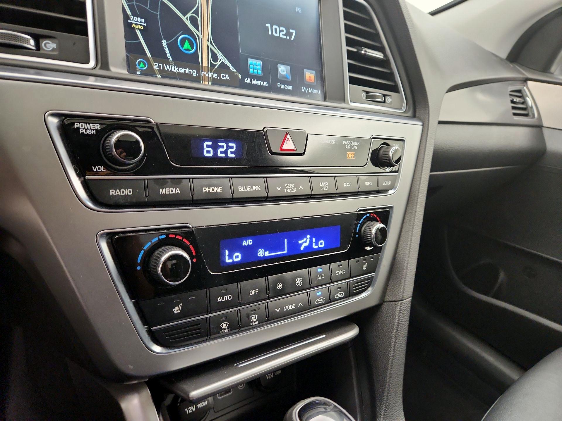 Thumbnail: 2016 Hyundai Sonata - 16