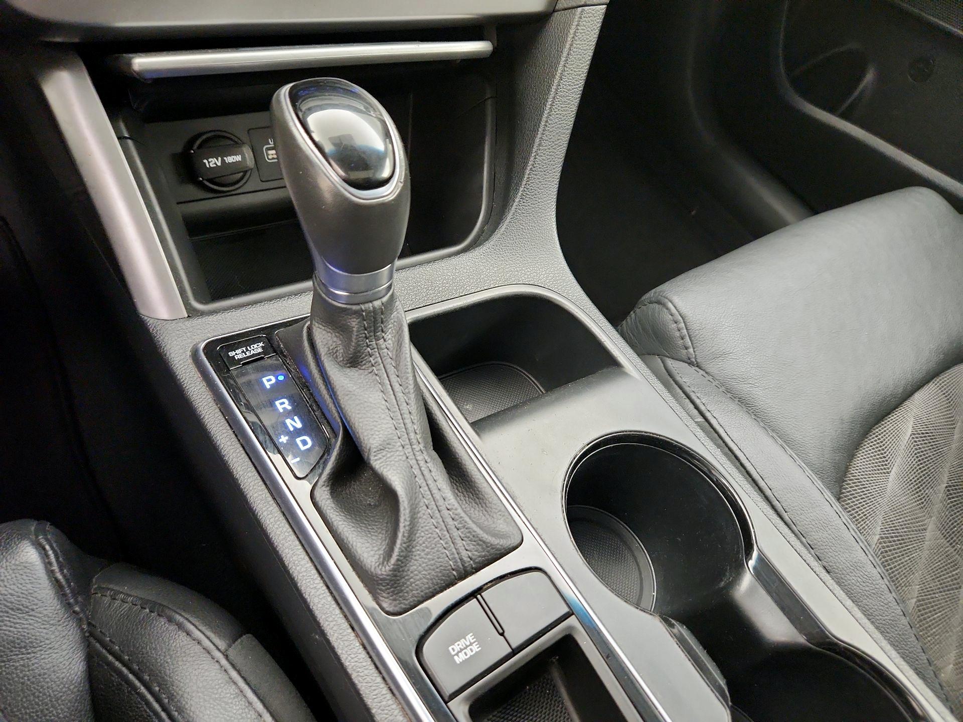 Thumbnail: 2016 Hyundai Sonata - 17