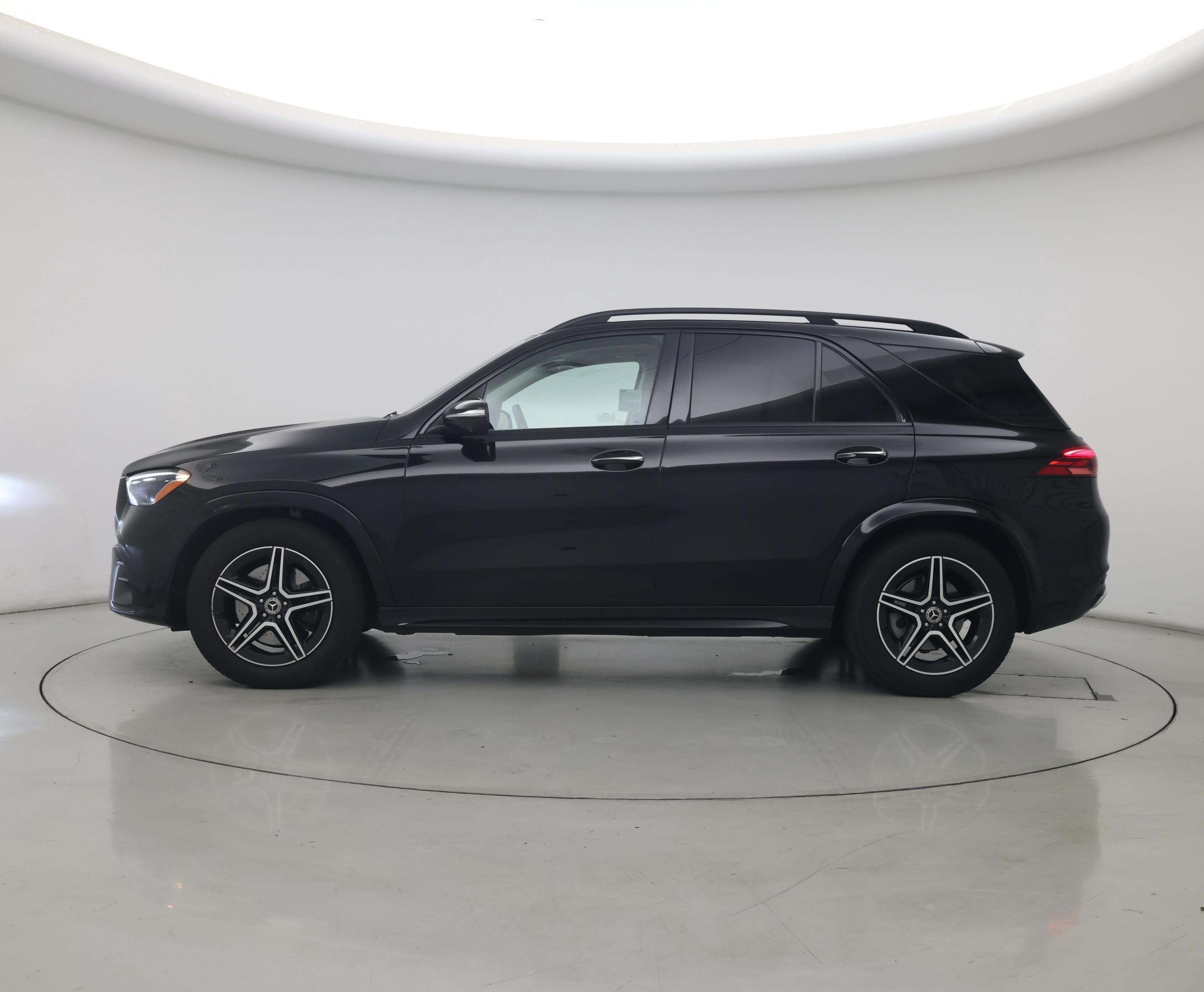 Thumbnail: 2024 Mercedes-Benz GLE - 3