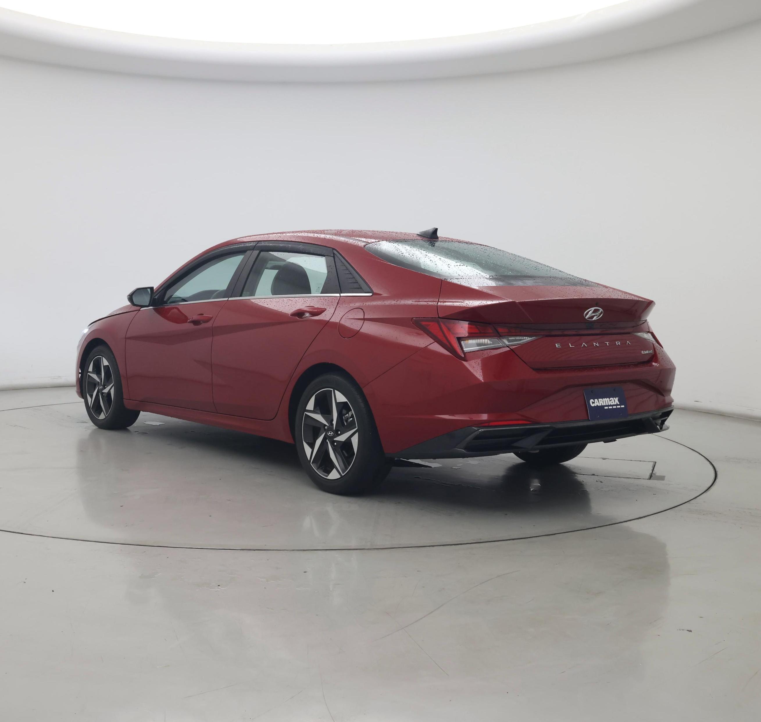 Thumbnail: 2023 Hyundai Elantra - 2