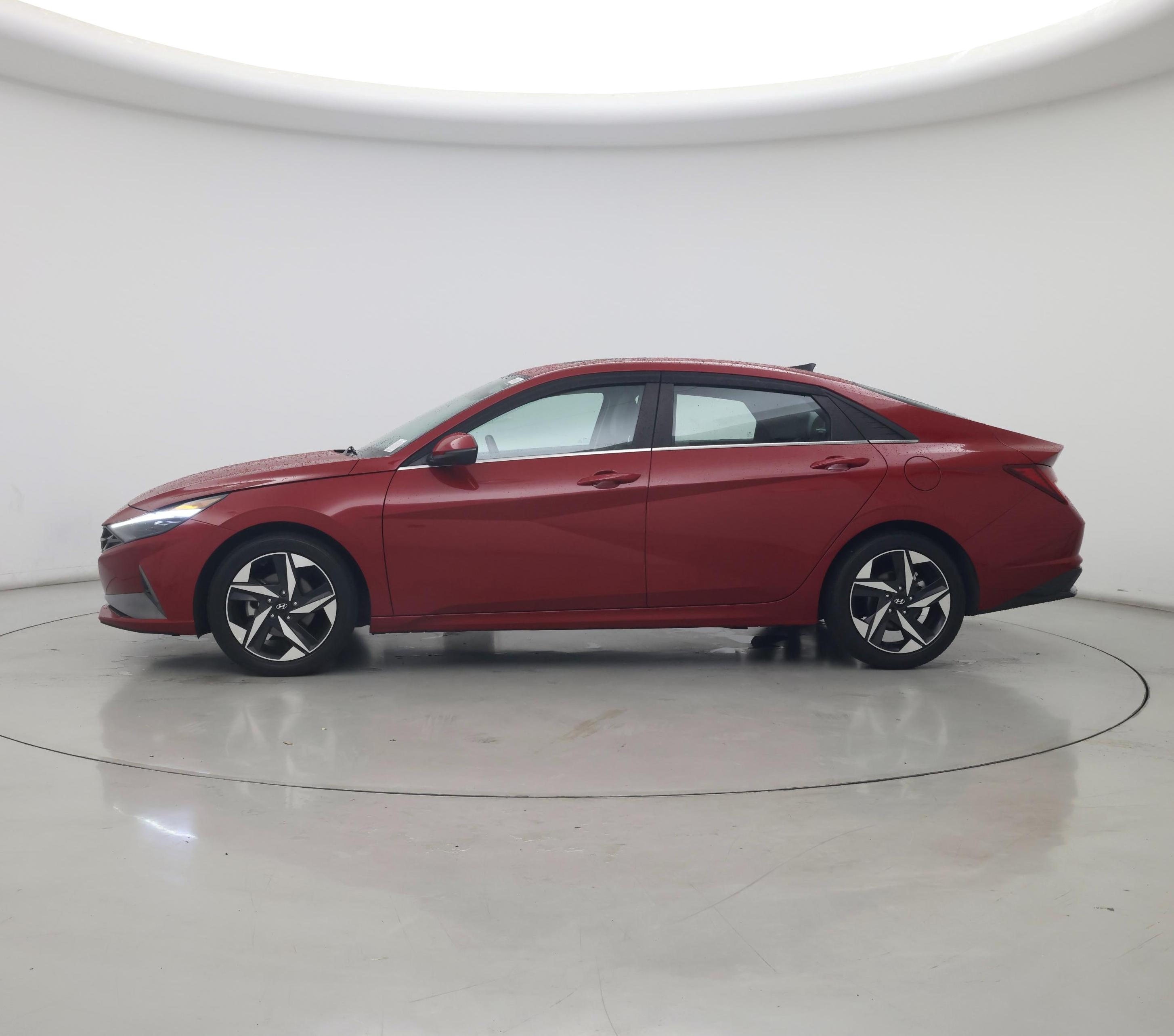 Thumbnail: 2023 Hyundai Elantra - 3