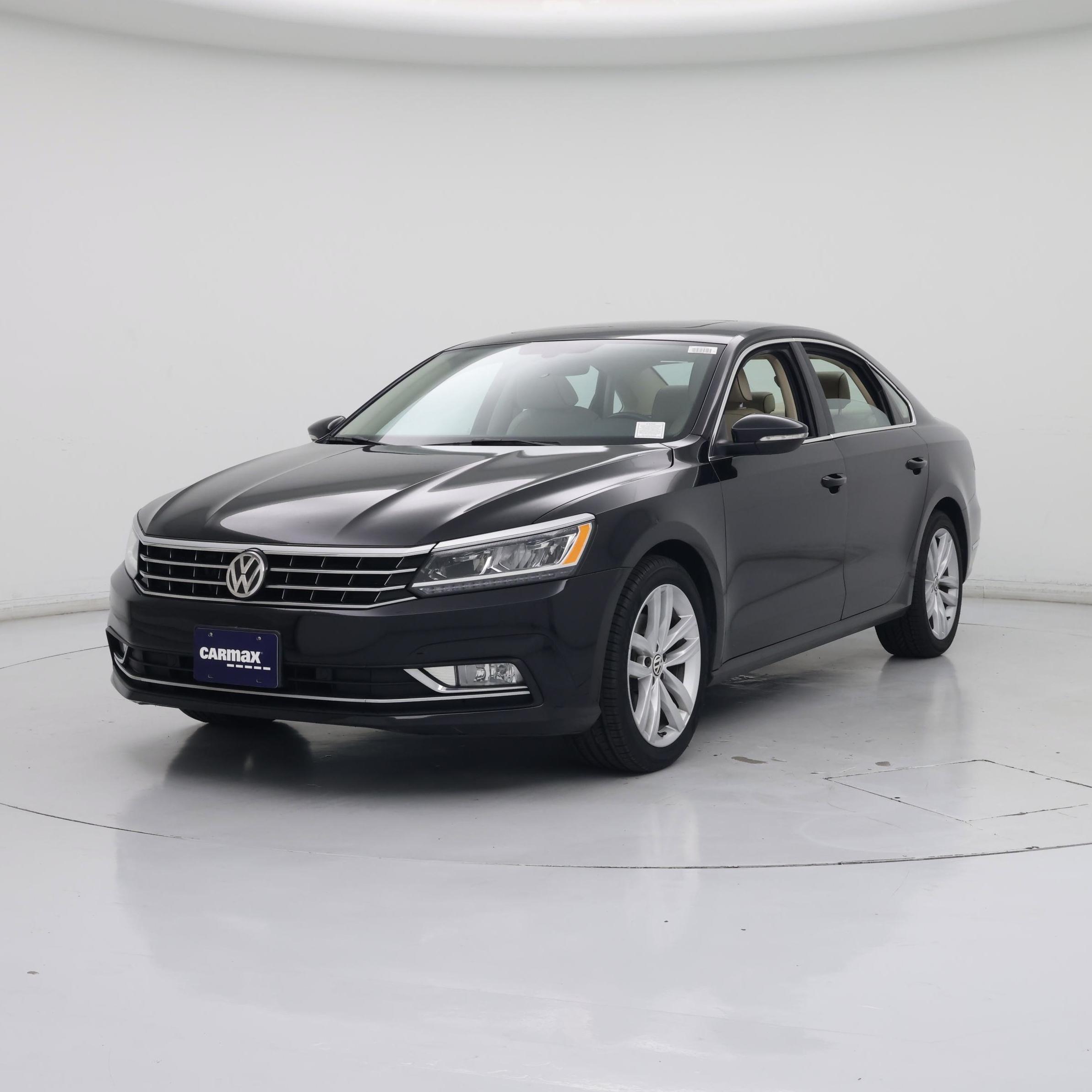 Thumbnail: 2018 Volkswagen Passat - 4