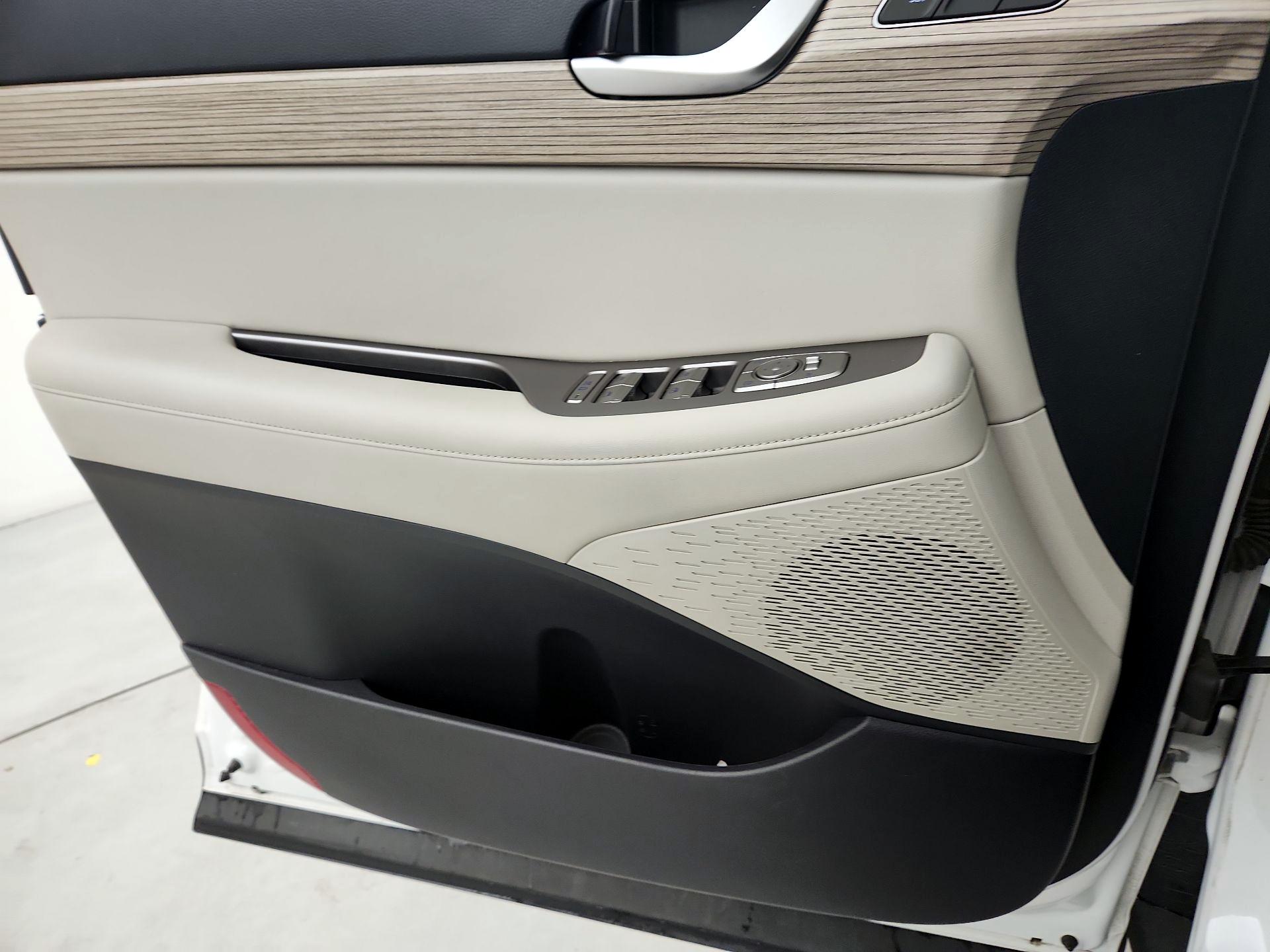 Thumbnail: 2022 Hyundai Palisade - 12