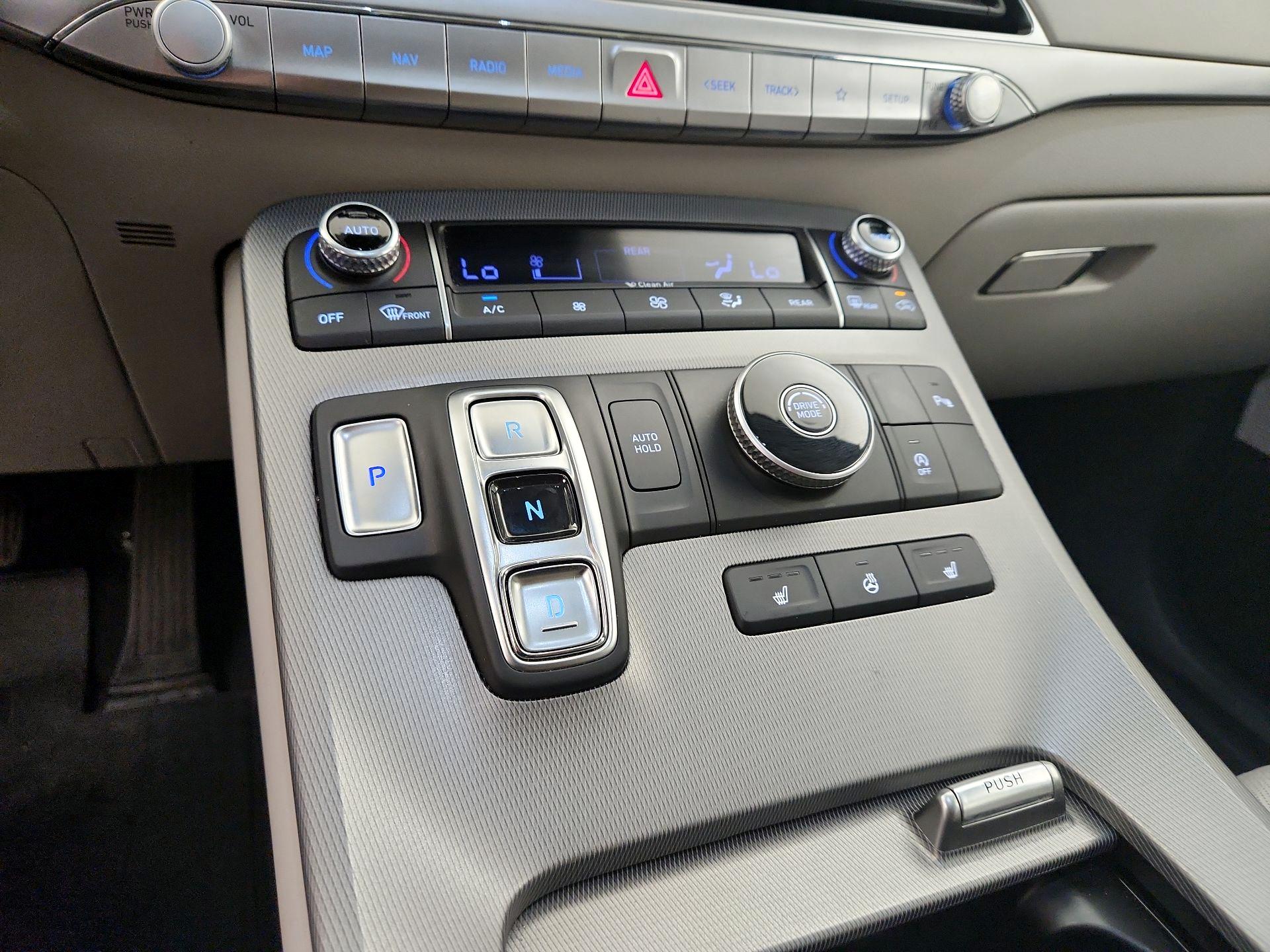 Thumbnail: 2022 Hyundai Palisade - 18