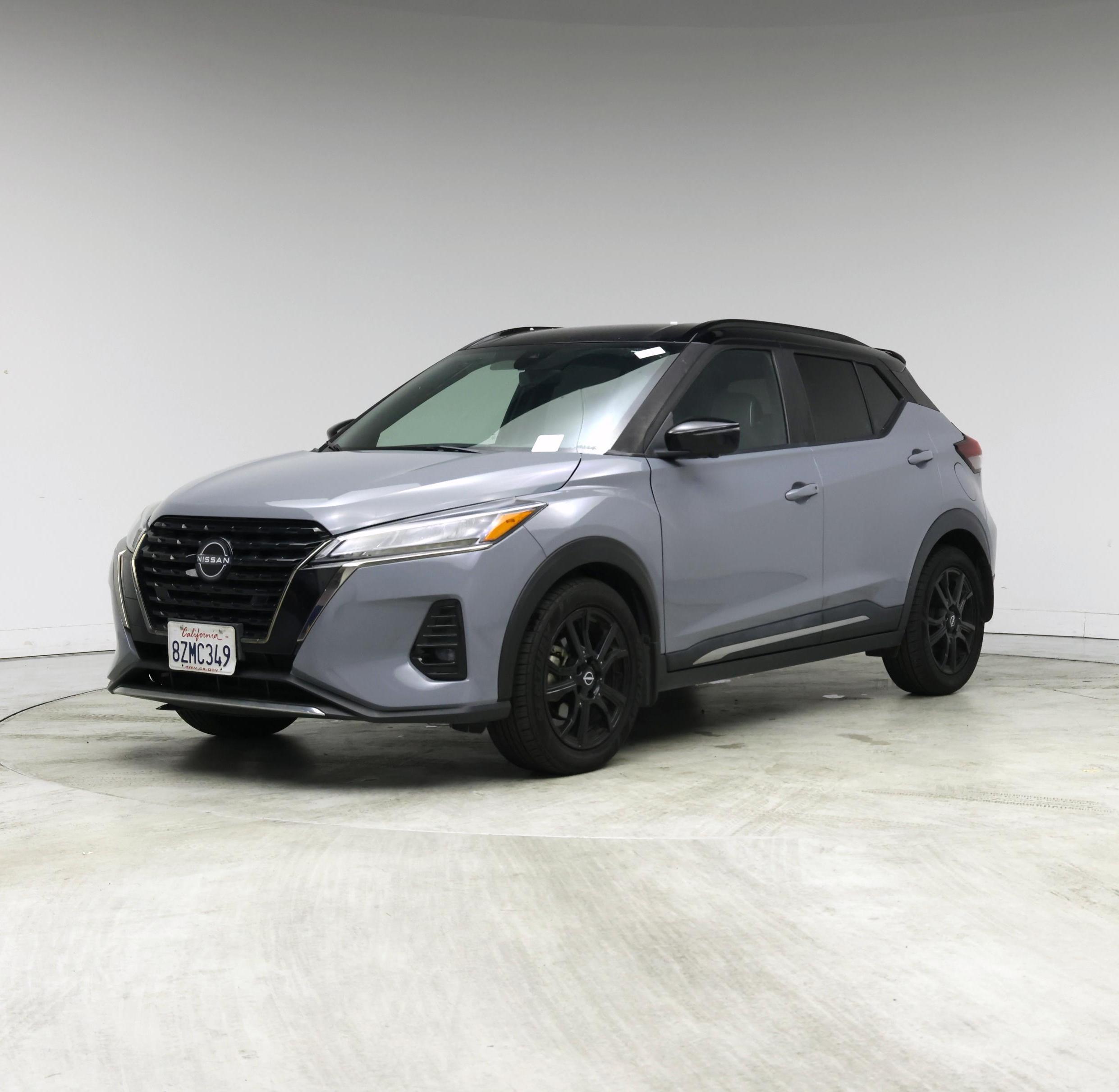 Thumbnail: 2022 Nissan Kicks - 4