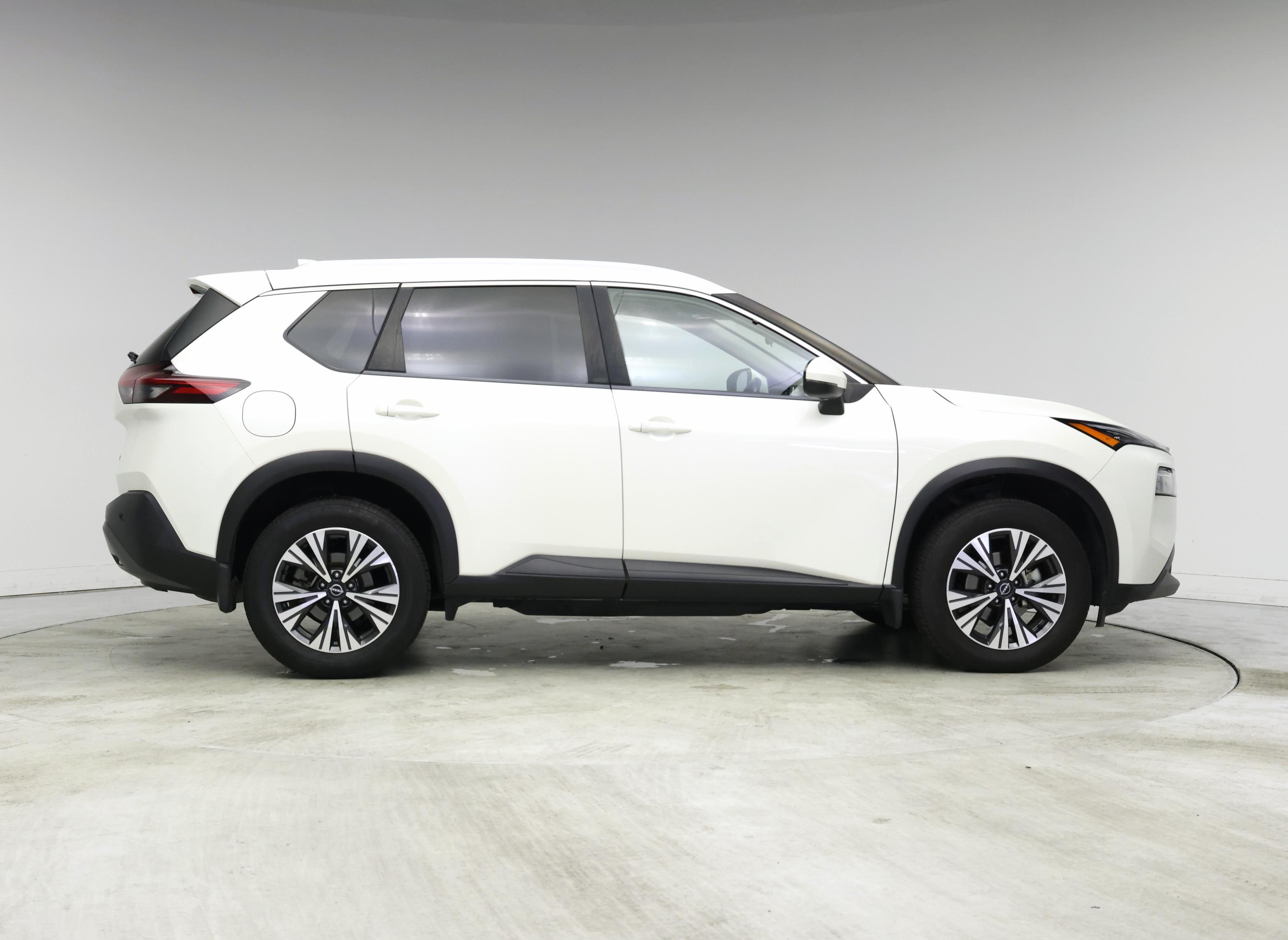 Thumbnail: 2022 Nissan Rogue - 7