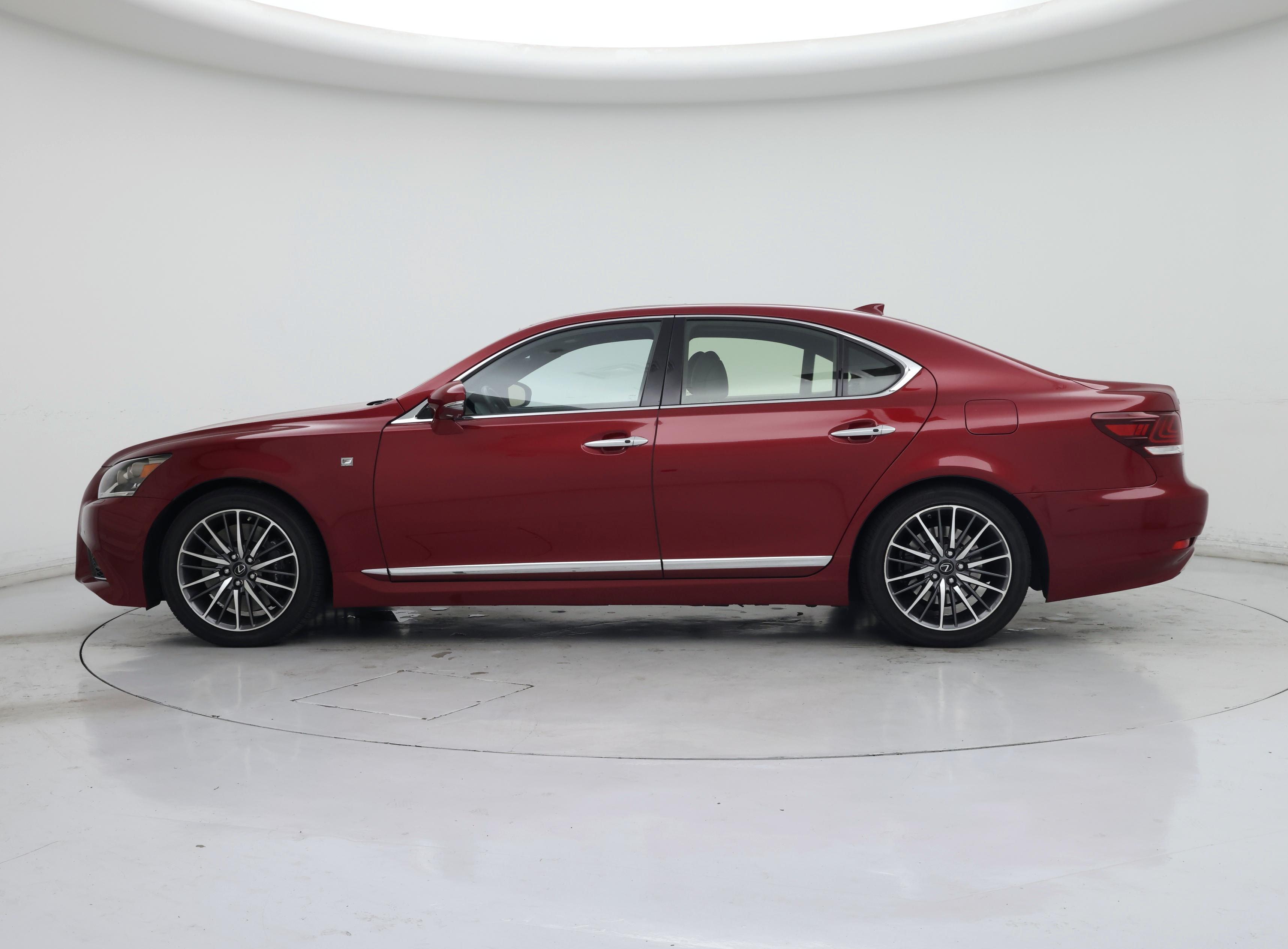 Thumbnail: 2016 Lexus LS - 3