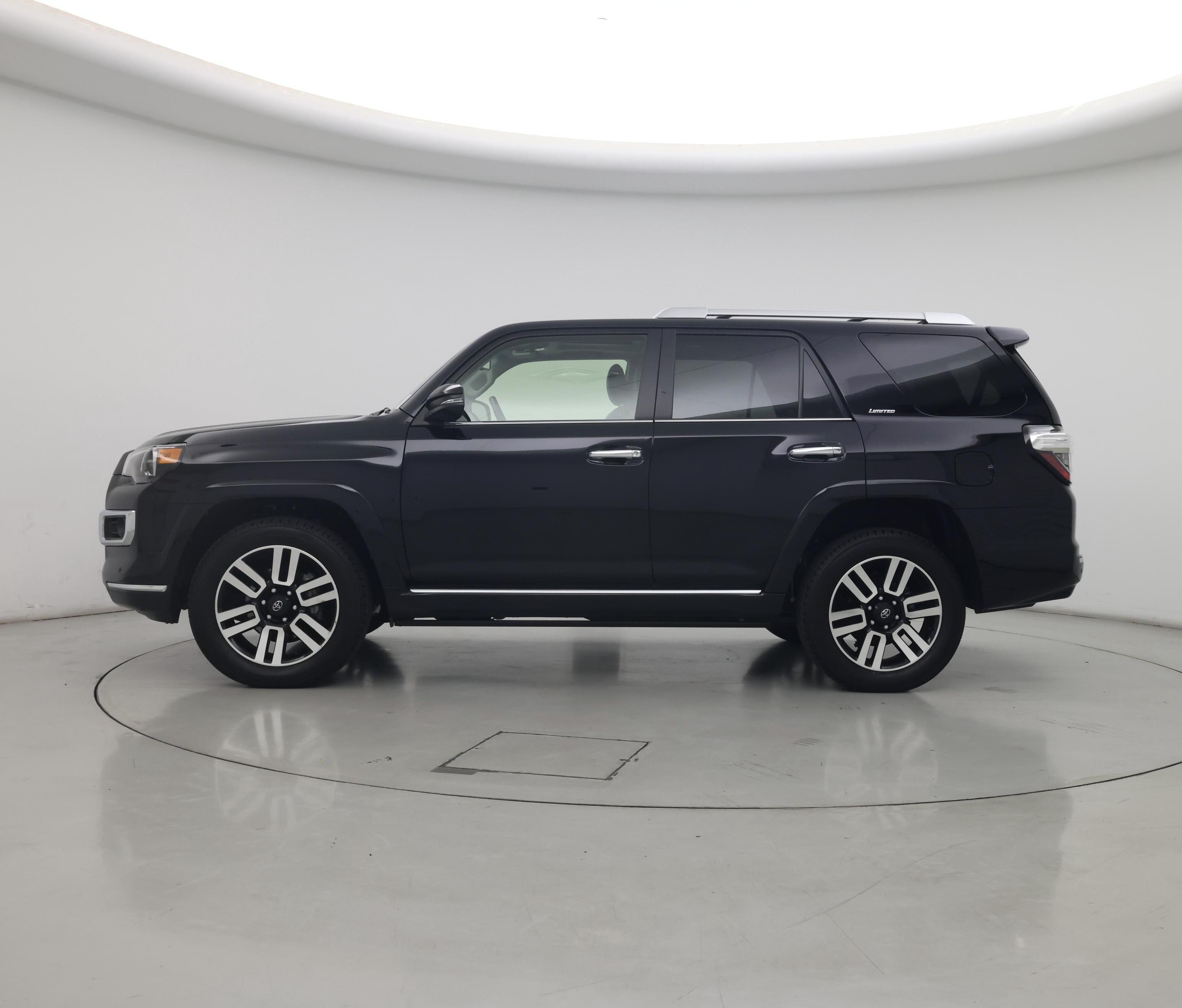 Thumbnail: 2024 Toyota 4Runner - 3