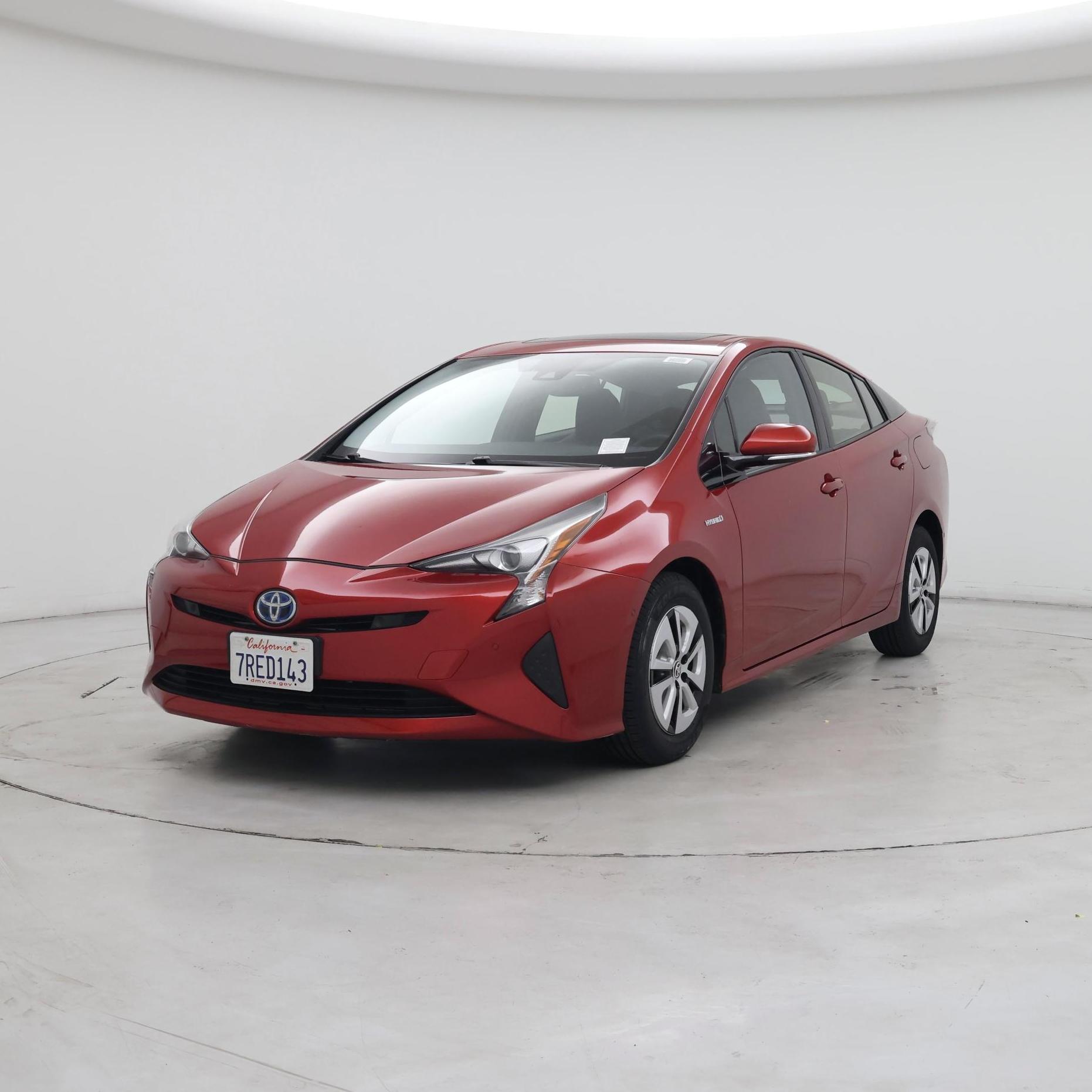 Thumbnail: 2016 Toyota Prius - 4