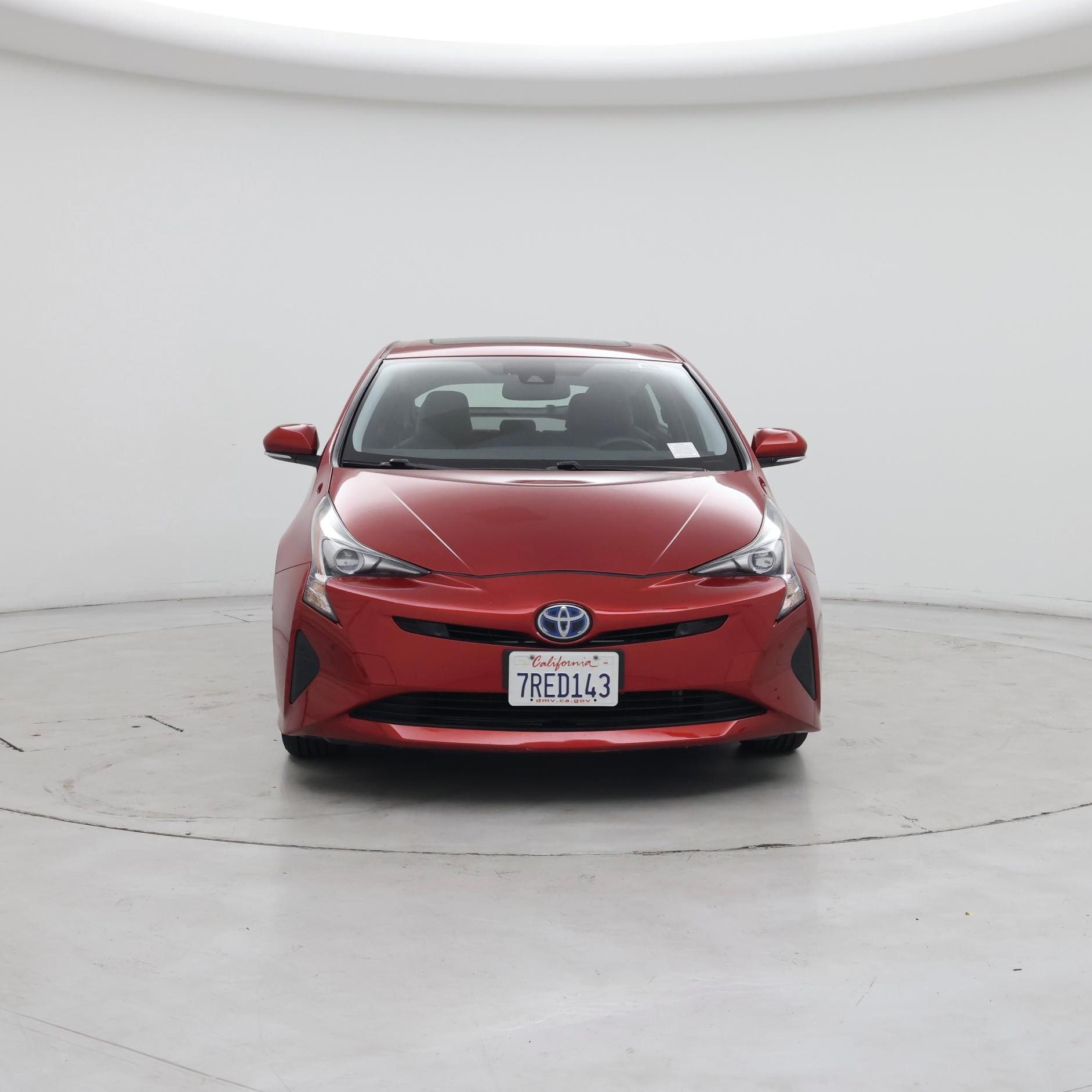 Thumbnail: 2016 Toyota Prius - 5