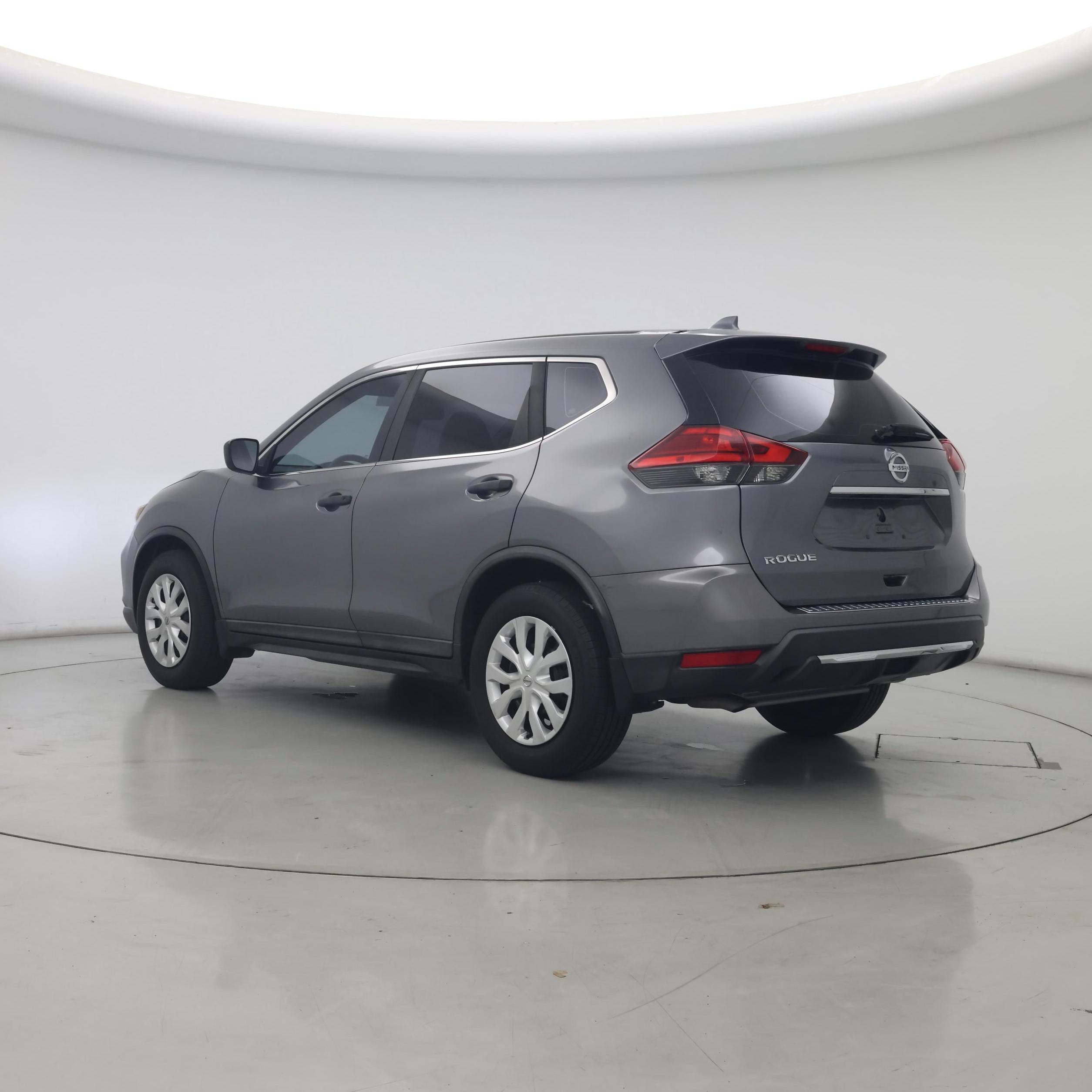 Thumbnail: 2017 Nissan Rogue - 2