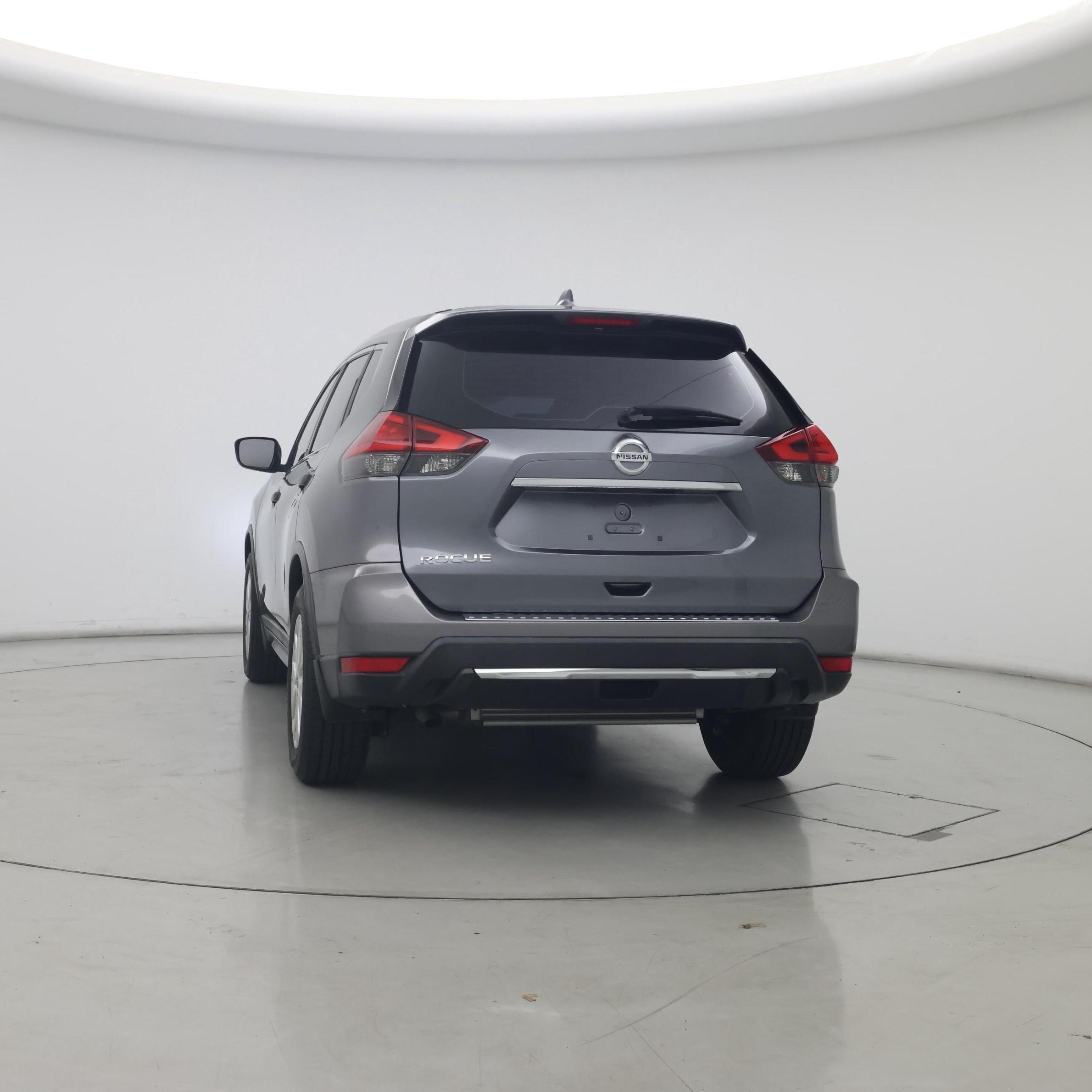 Thumbnail: 2017 Nissan Rogue - 6