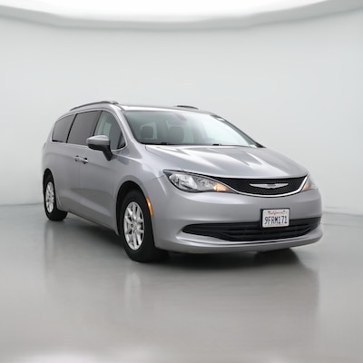 Silver 2020 Chrysler Voyager LXI