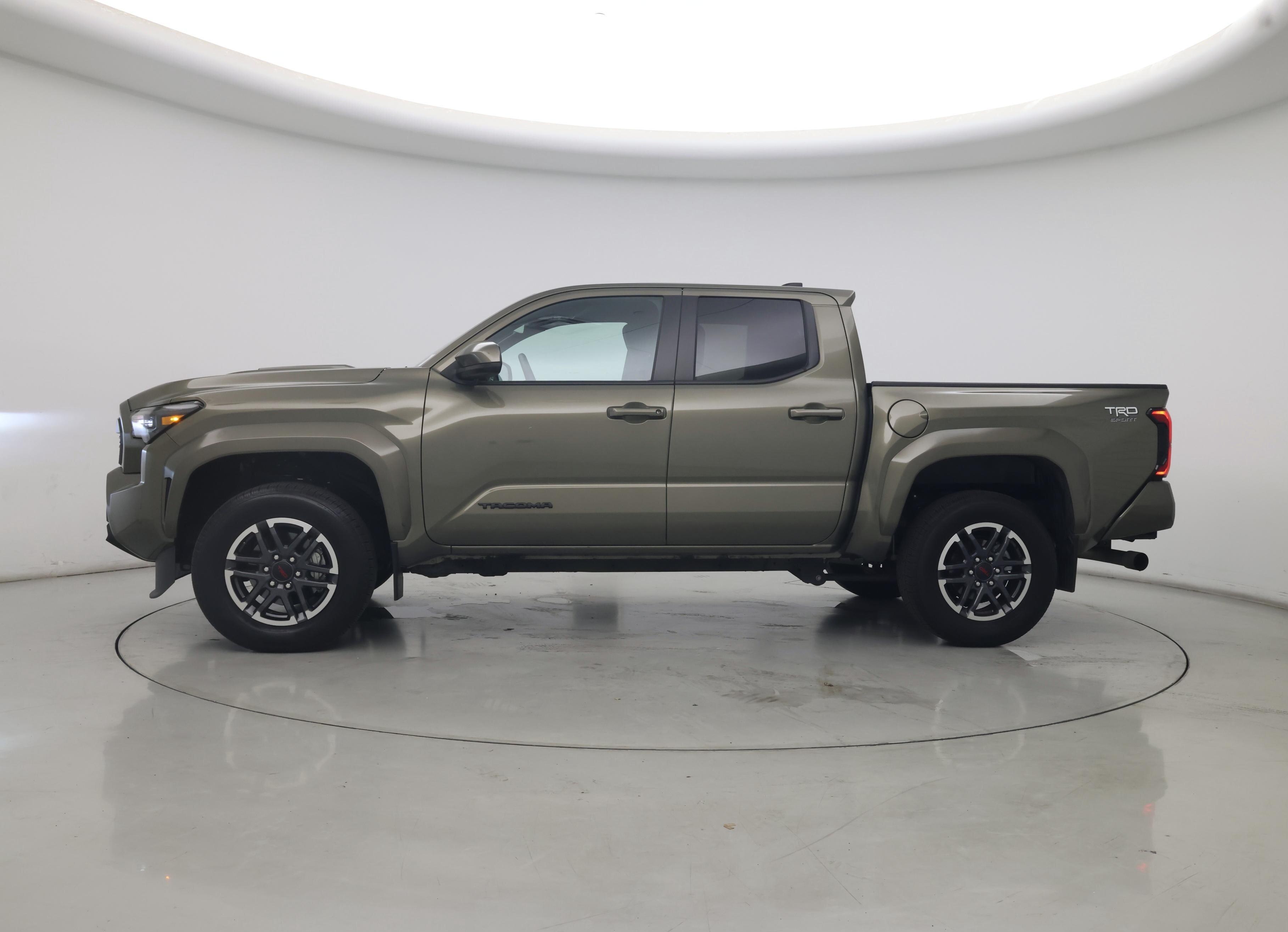 Thumbnail: 2024 Toyota Tacoma - 3