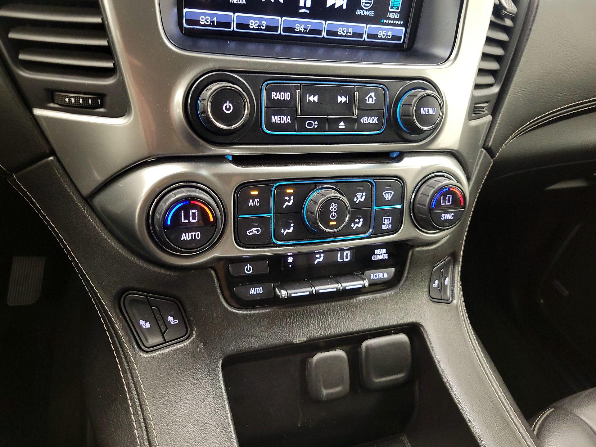 Thumbnail: 2016 Chevrolet Tahoe - 17