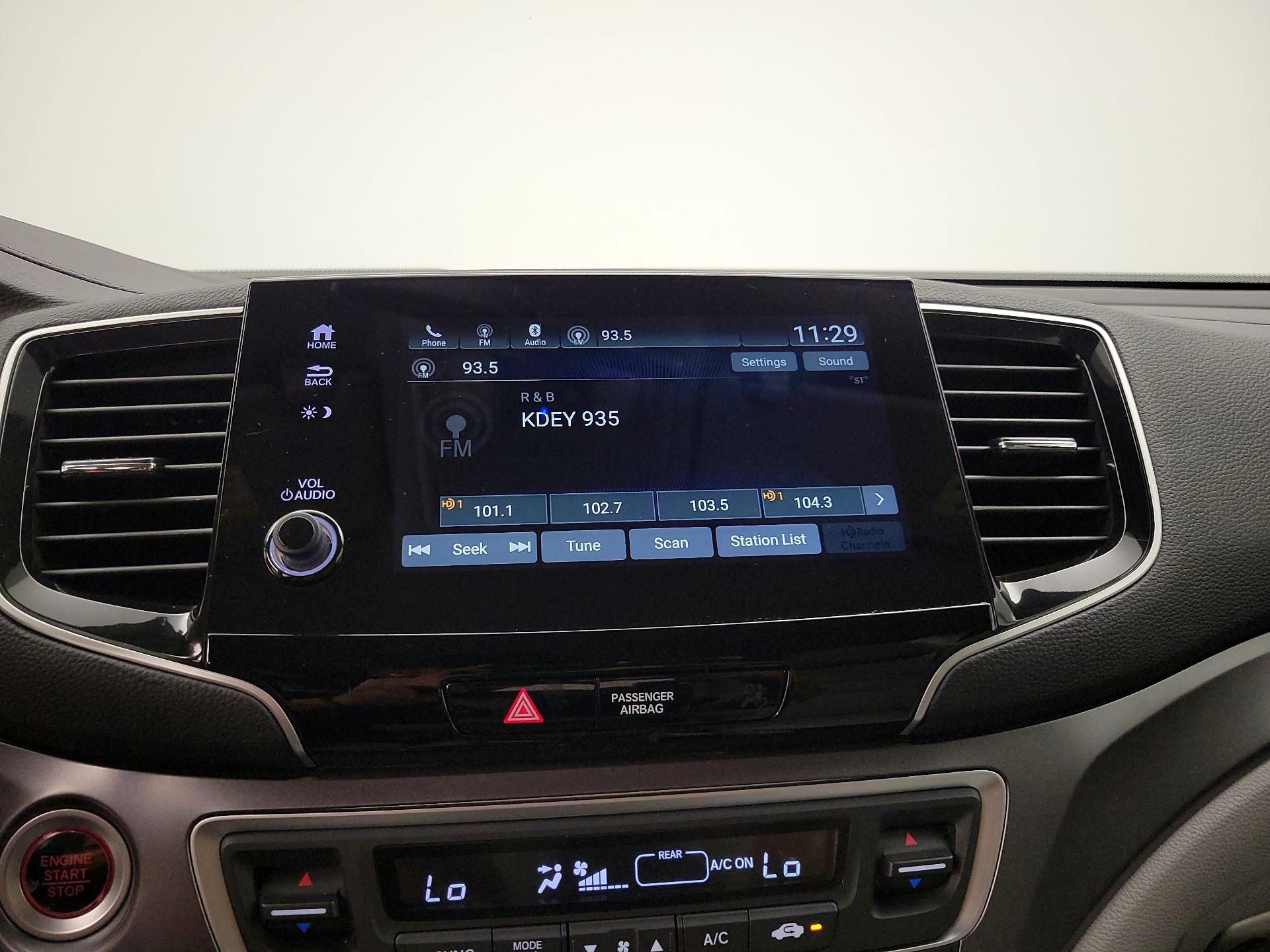 Thumbnail: 2020 Honda Pilot - 15