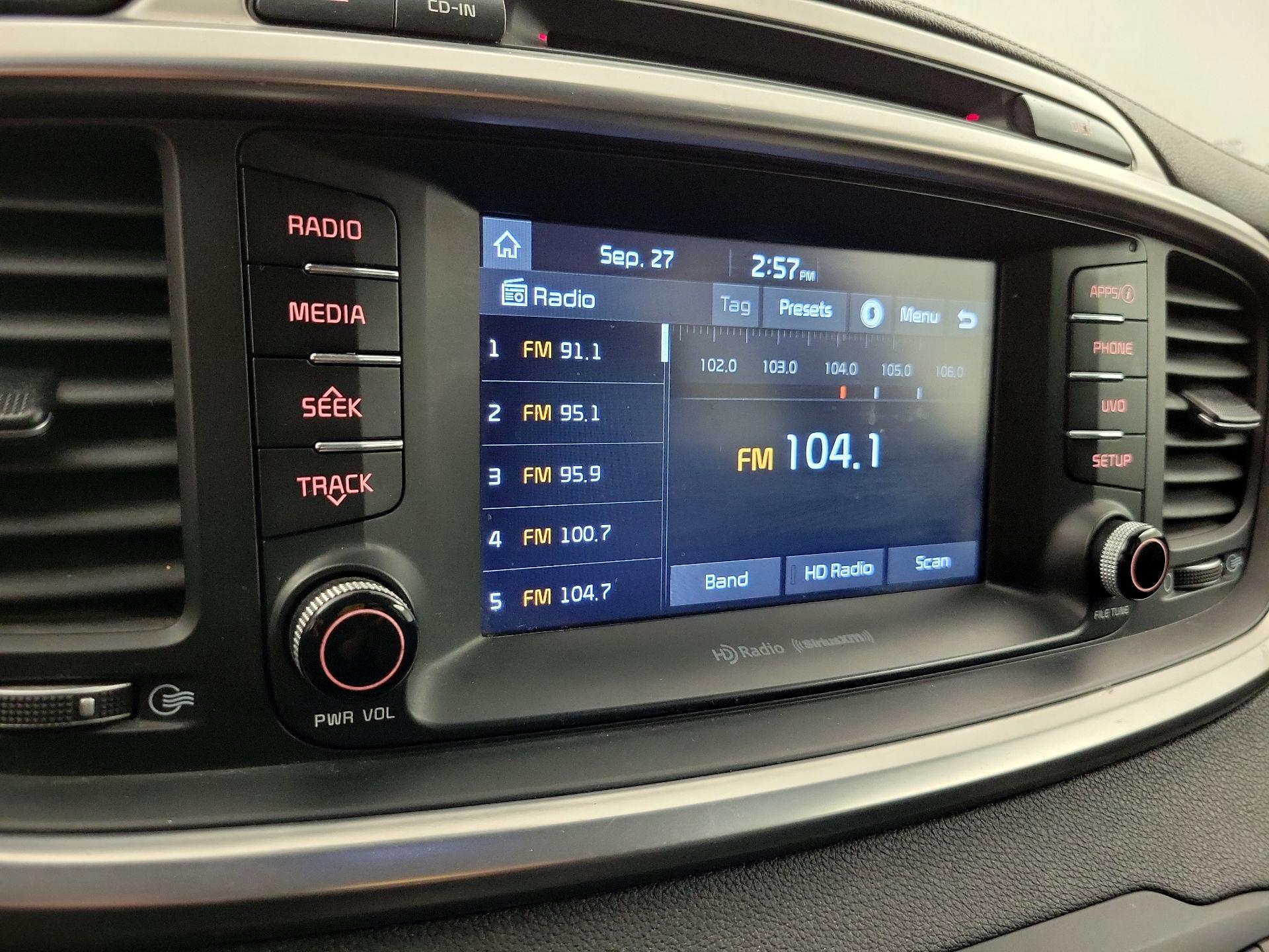 Thumbnail: 2018 Kia Sorento - 15