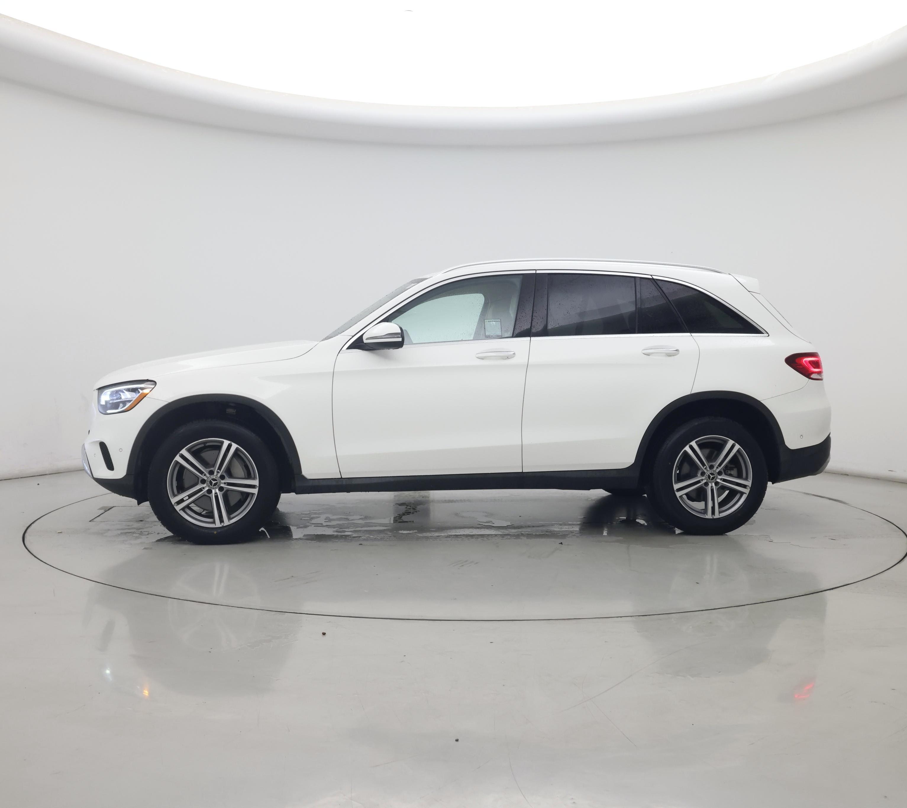 Thumbnail: 2021 Mercedes-Benz GLC - 3
