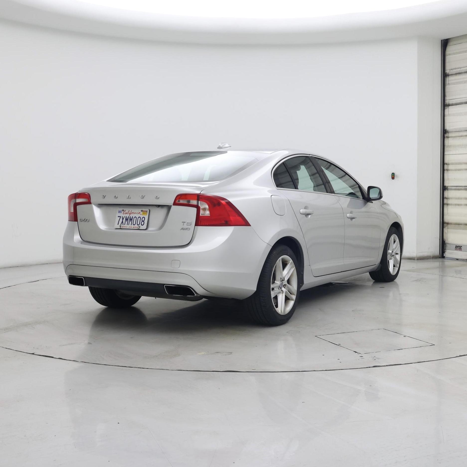 Thumbnail: 2015 Volvo S60 - 8