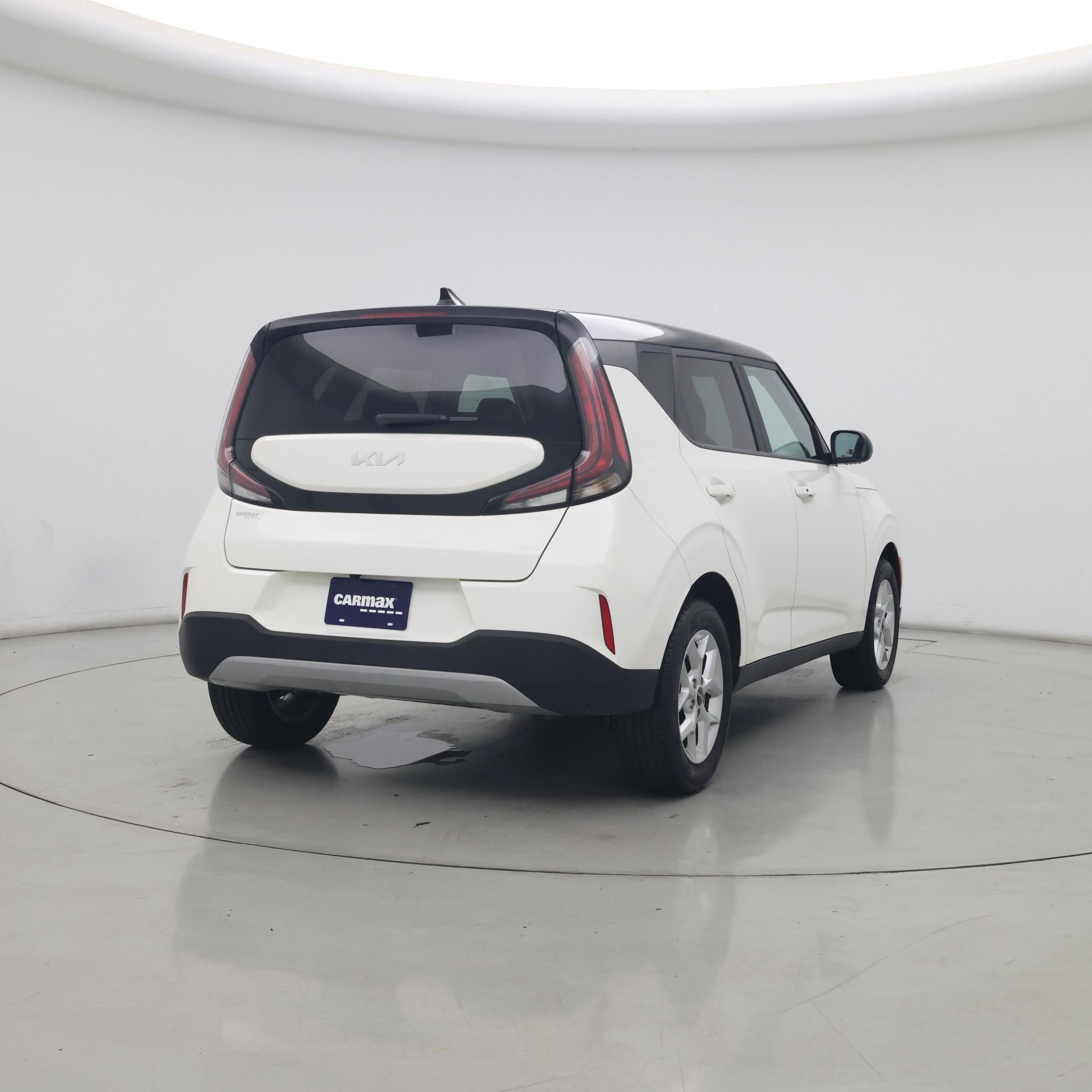 Thumbnail: 2023 Kia Soul - 8
