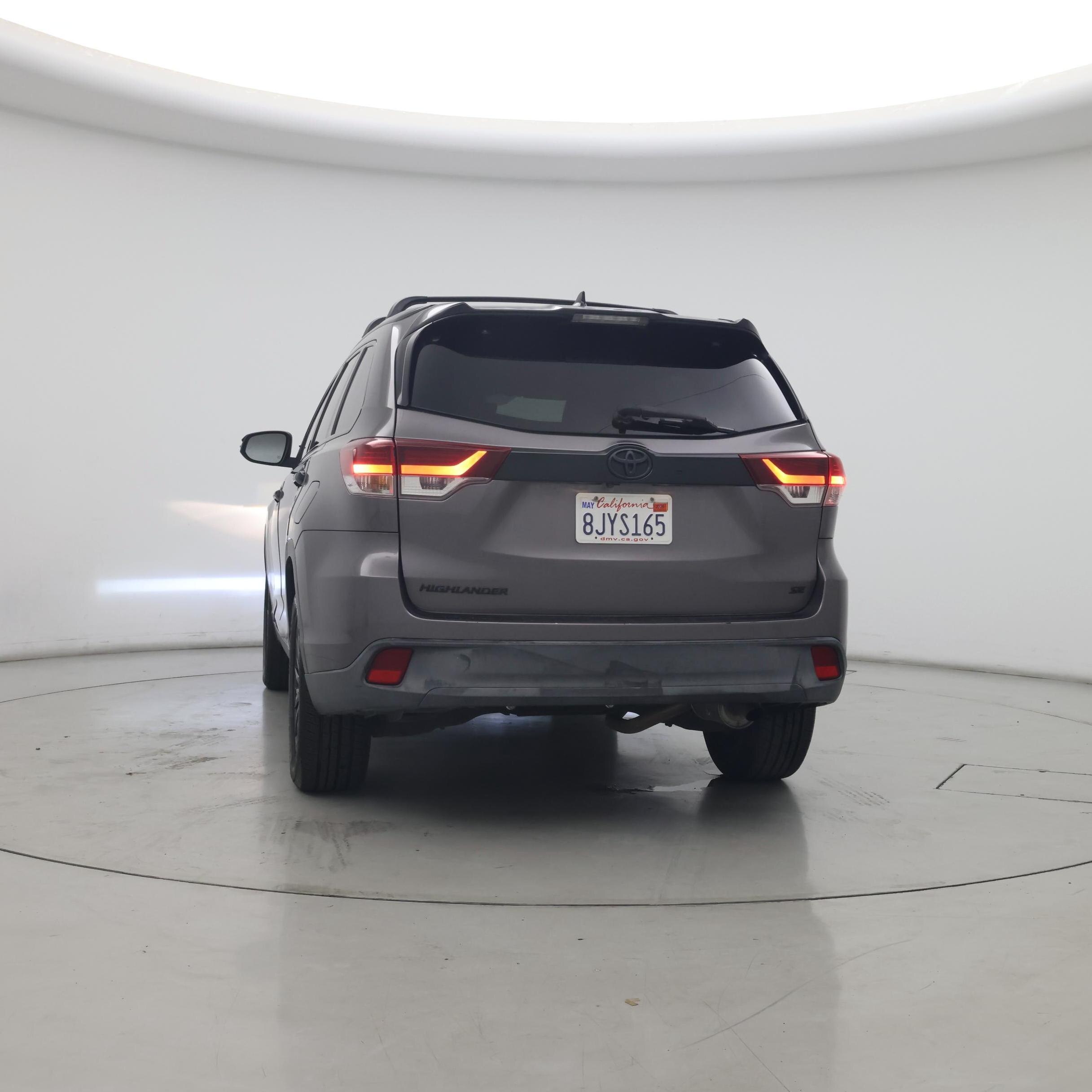 Thumbnail: 2019 Toyota Highlander - 6