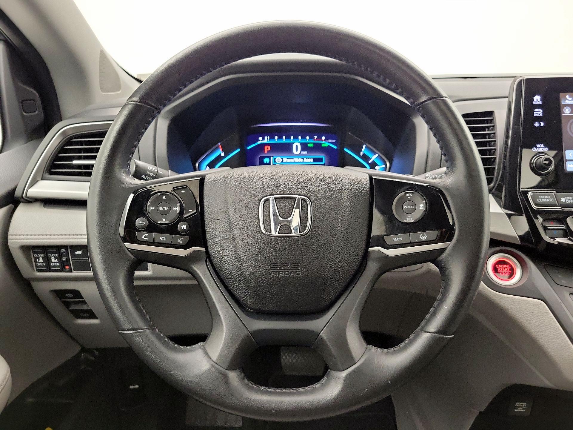 Thumbnail: 2019 Honda Odyssey - 10