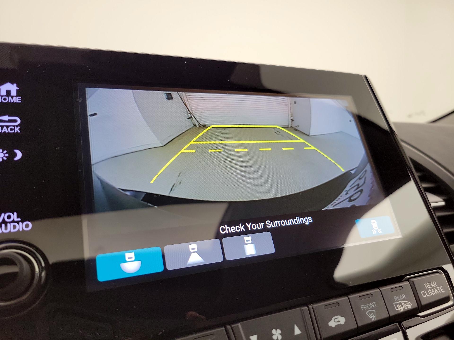 Thumbnail: 2019 Honda Odyssey - 14