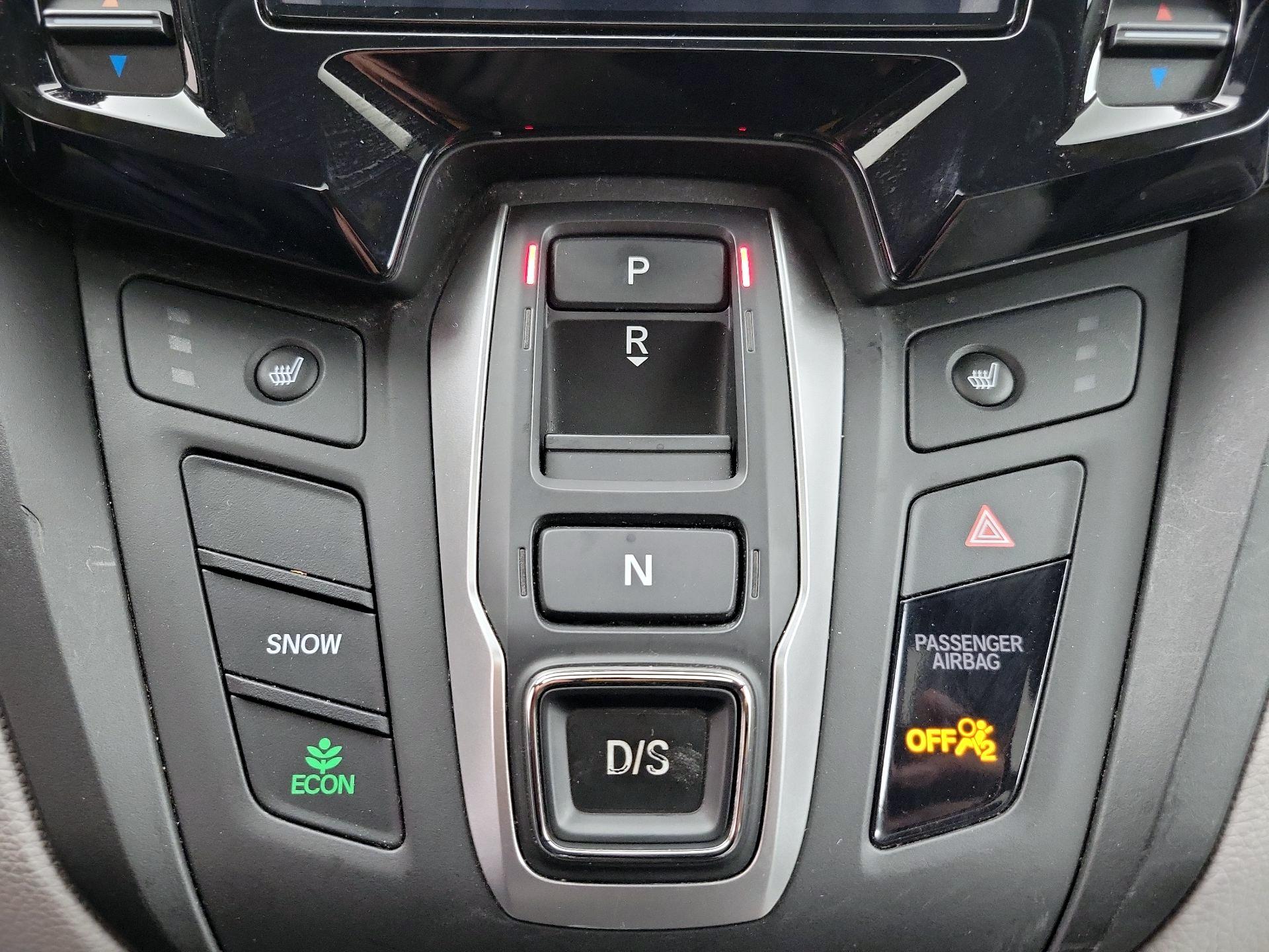 Thumbnail: 2019 Honda Odyssey - 17