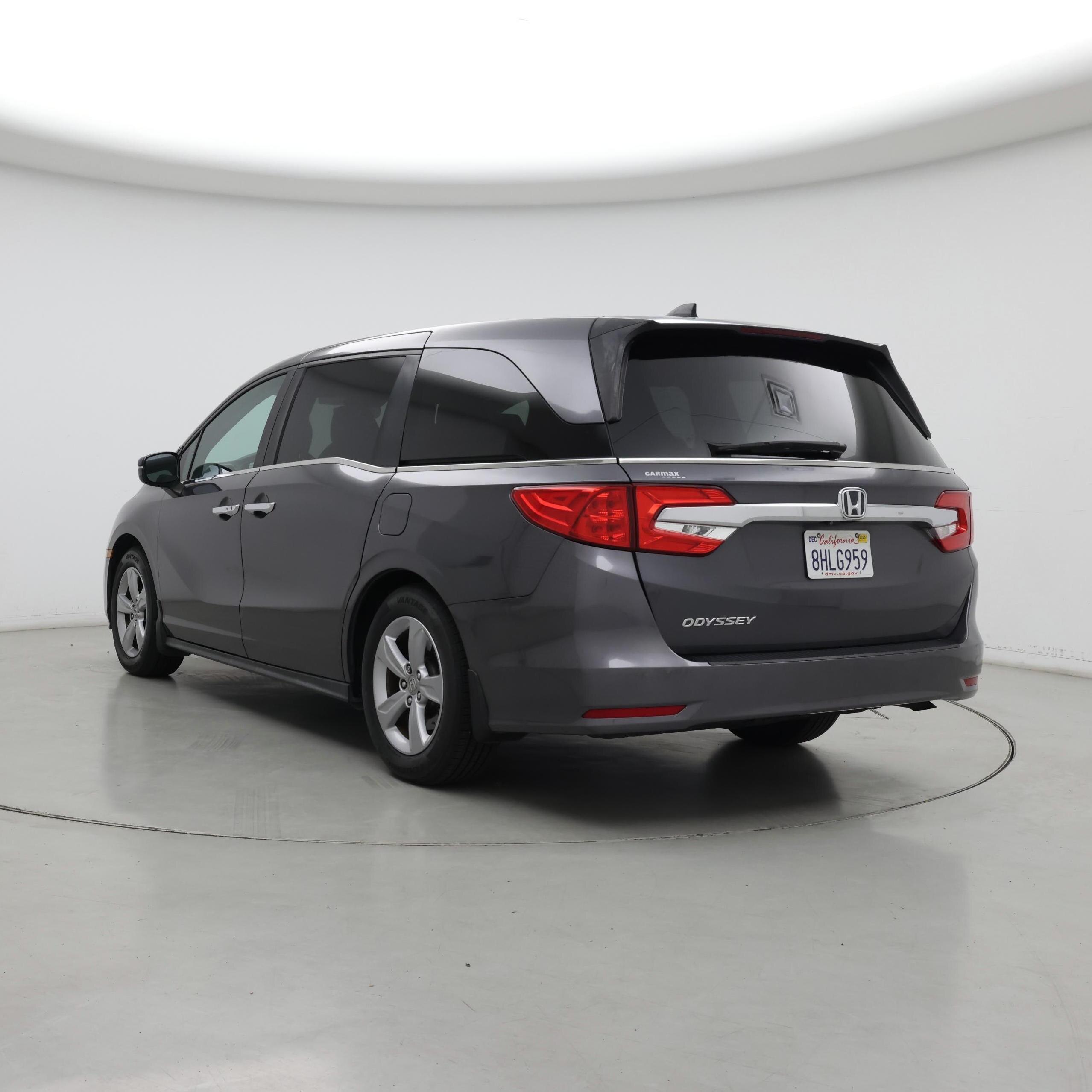 Thumbnail: 2019 Honda Odyssey - 2