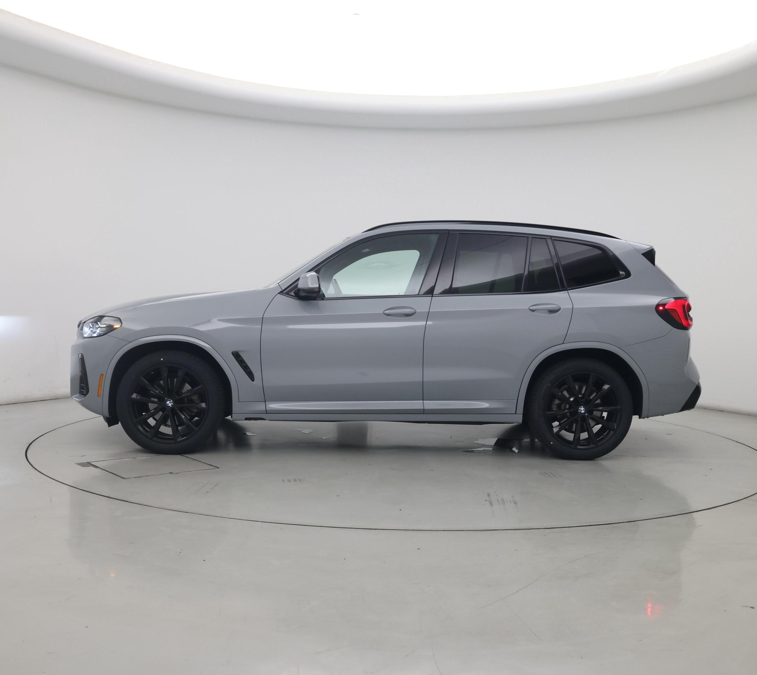 Thumbnail: 2023 BMW X3 - 3