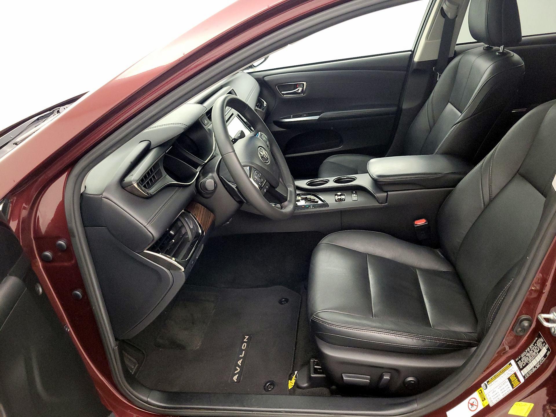 Thumbnail: 2015 Toyota Avalon - 11