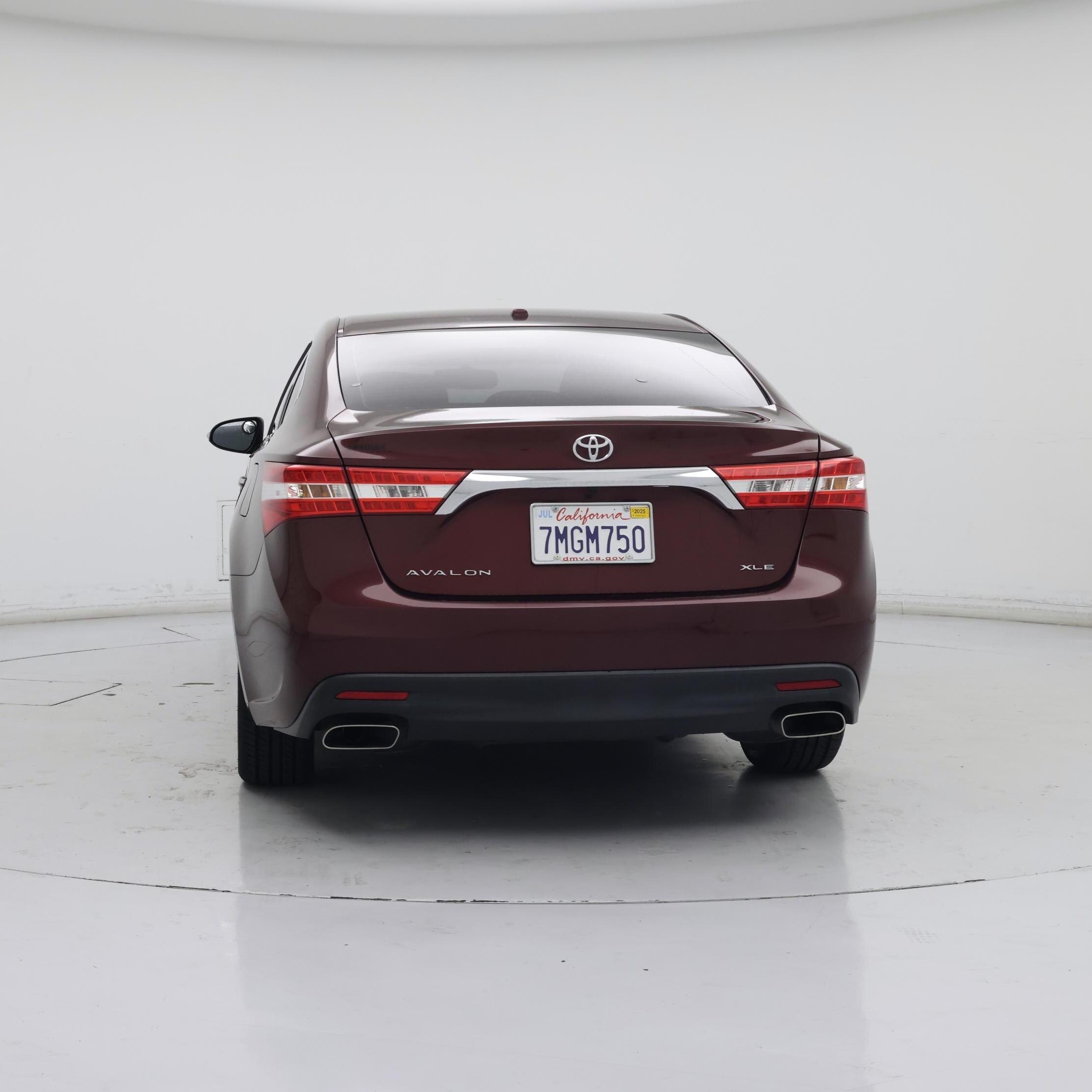 Thumbnail: 2015 Toyota Avalon - 6