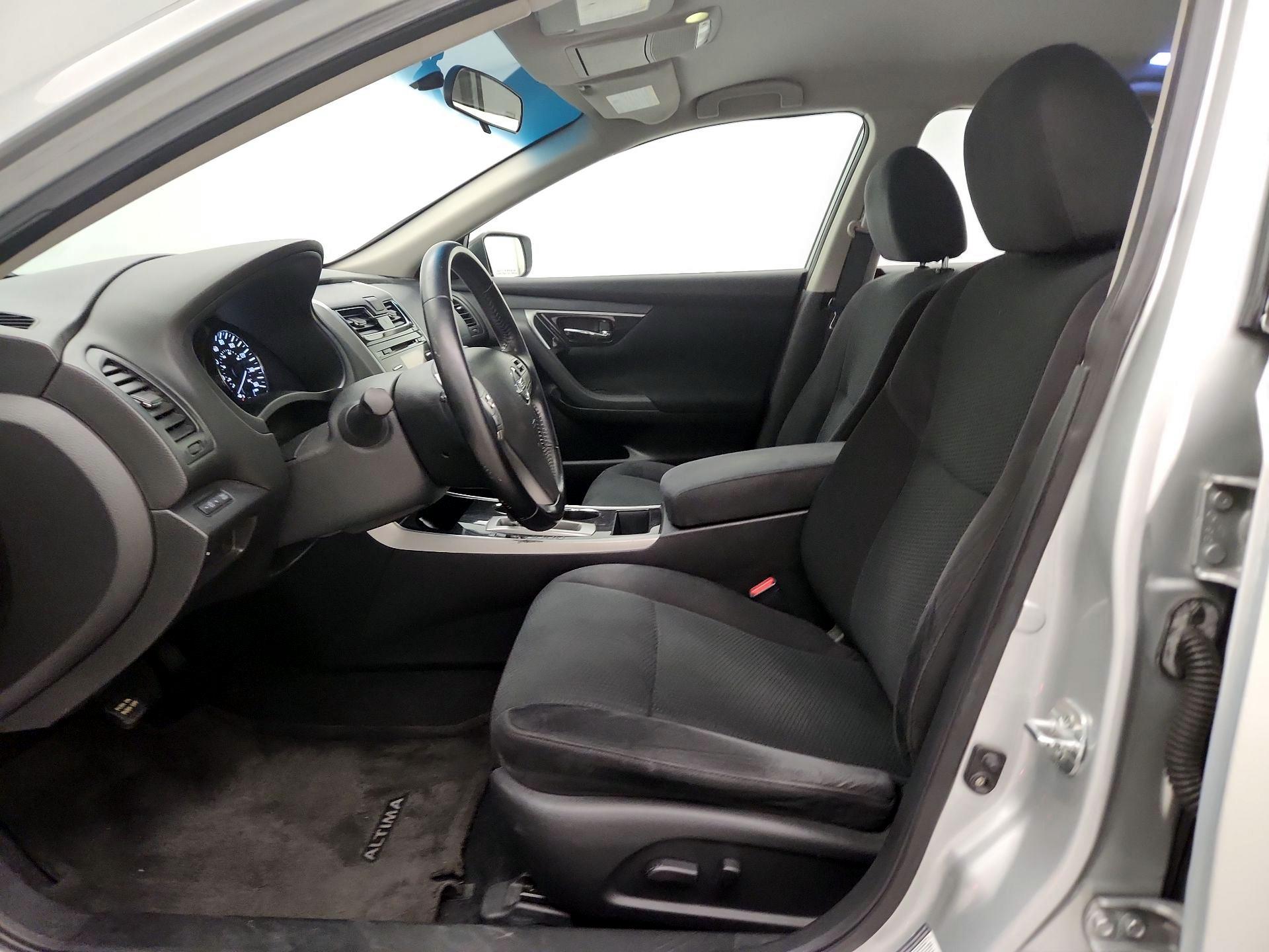 Thumbnail: 2014 Nissan Altima - 11