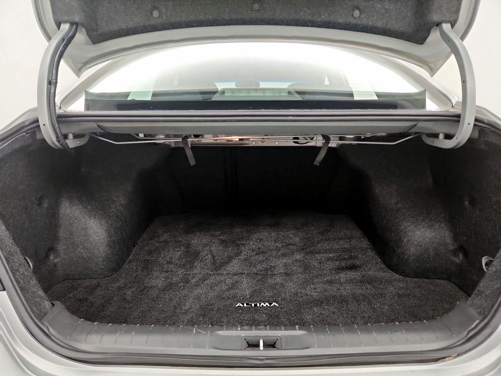 Thumbnail: 2014 Nissan Altima - 20