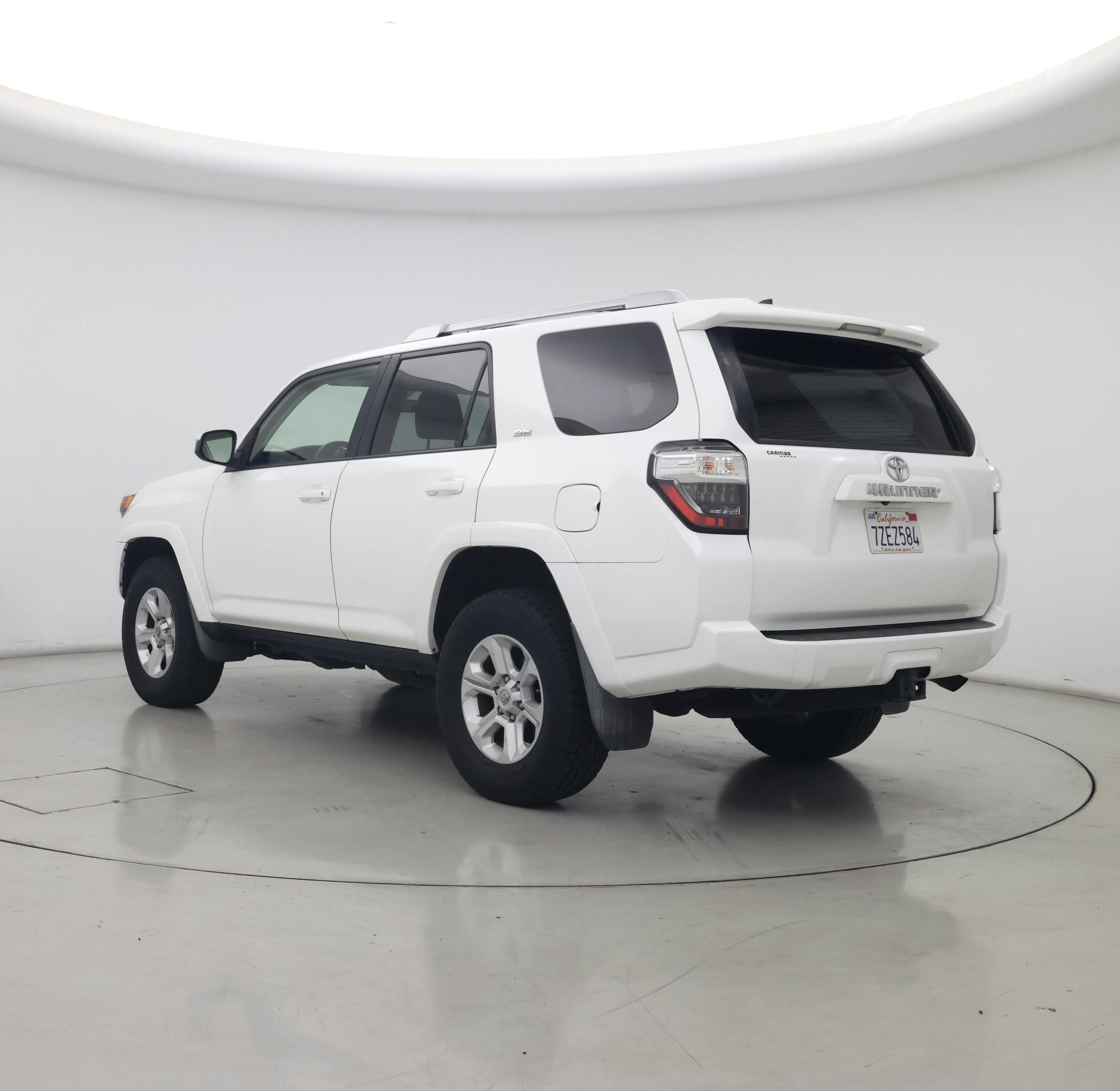 Thumbnail: 2017 Toyota 4Runner - 2