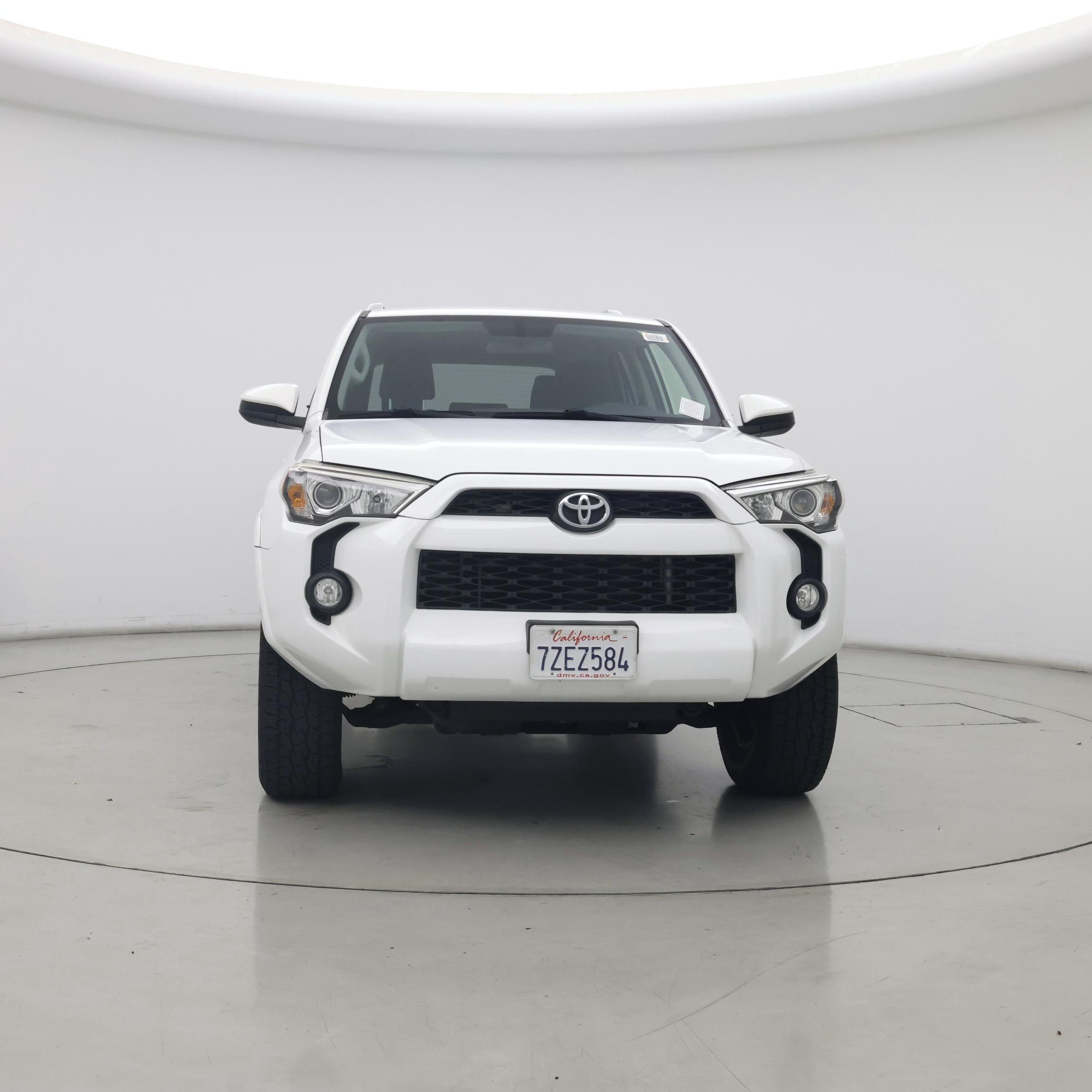 Thumbnail: 2017 Toyota 4Runner - 5