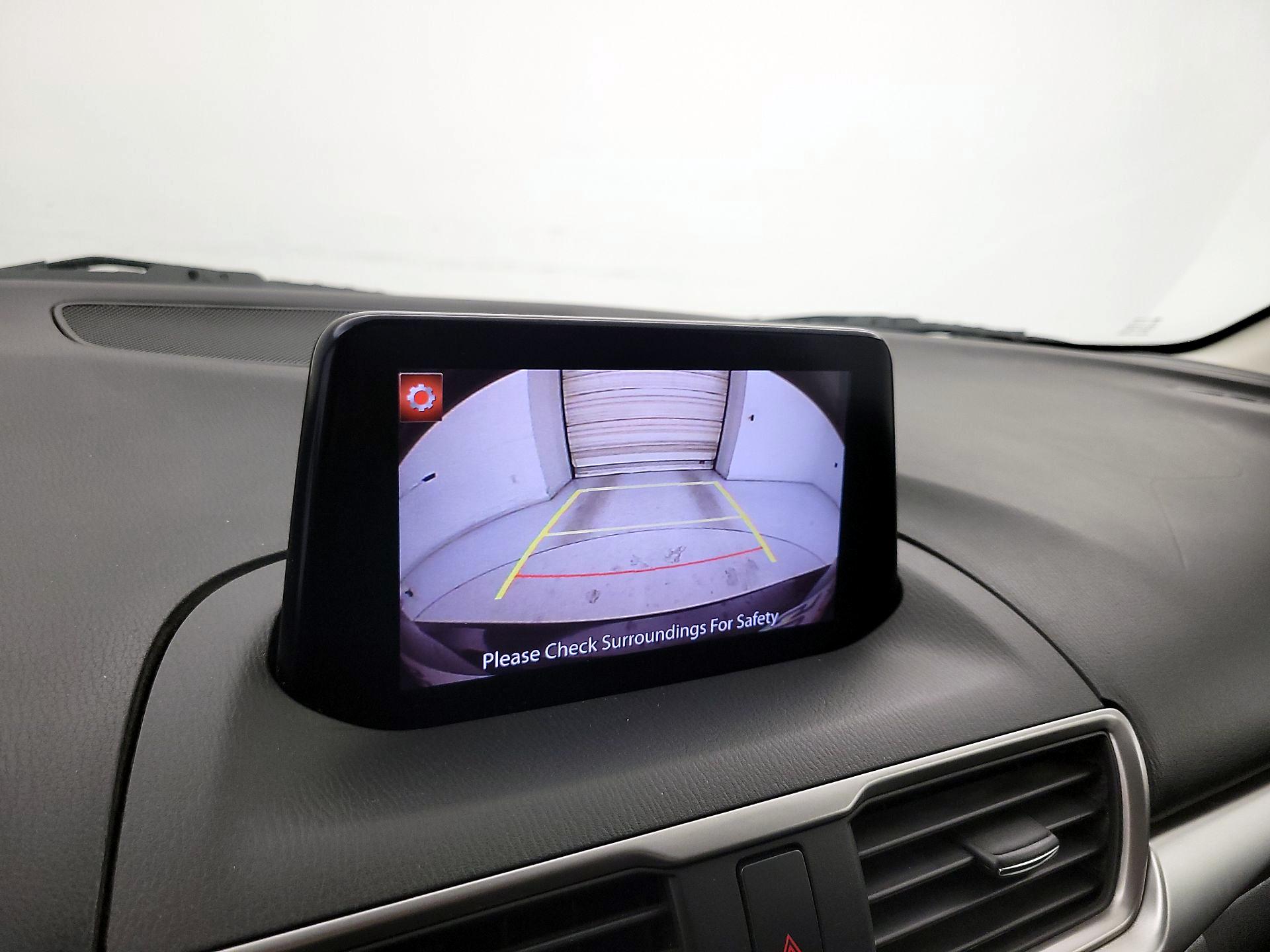 Thumbnail: 2018 Mazda Mazda3 - 14