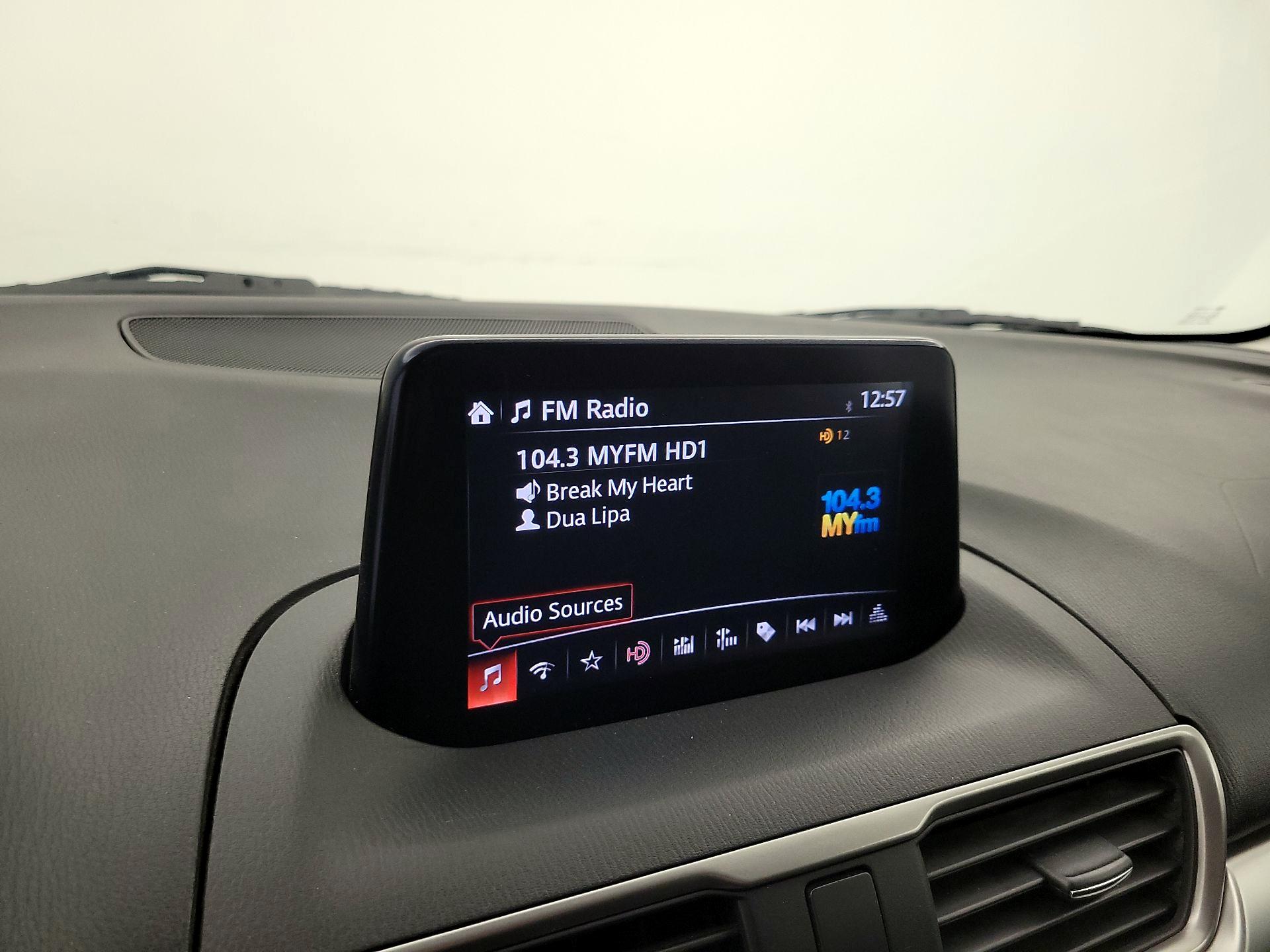 Thumbnail: 2018 Mazda Mazda3 - 15