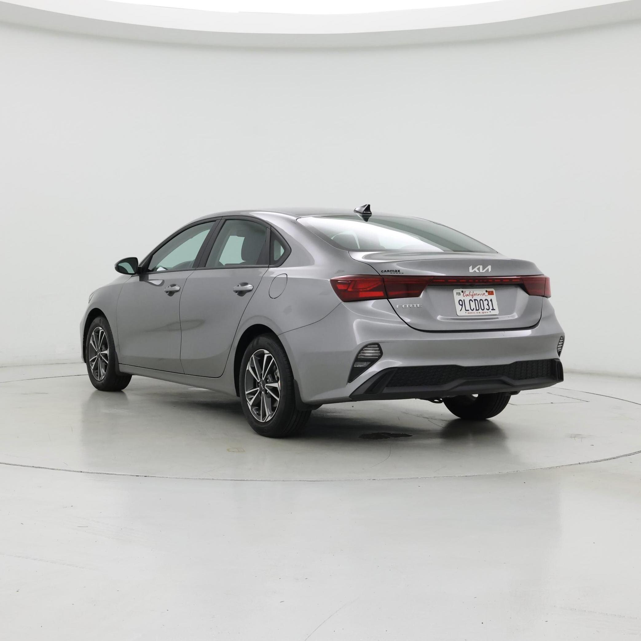 Thumbnail: 2024 Kia Forte - 2