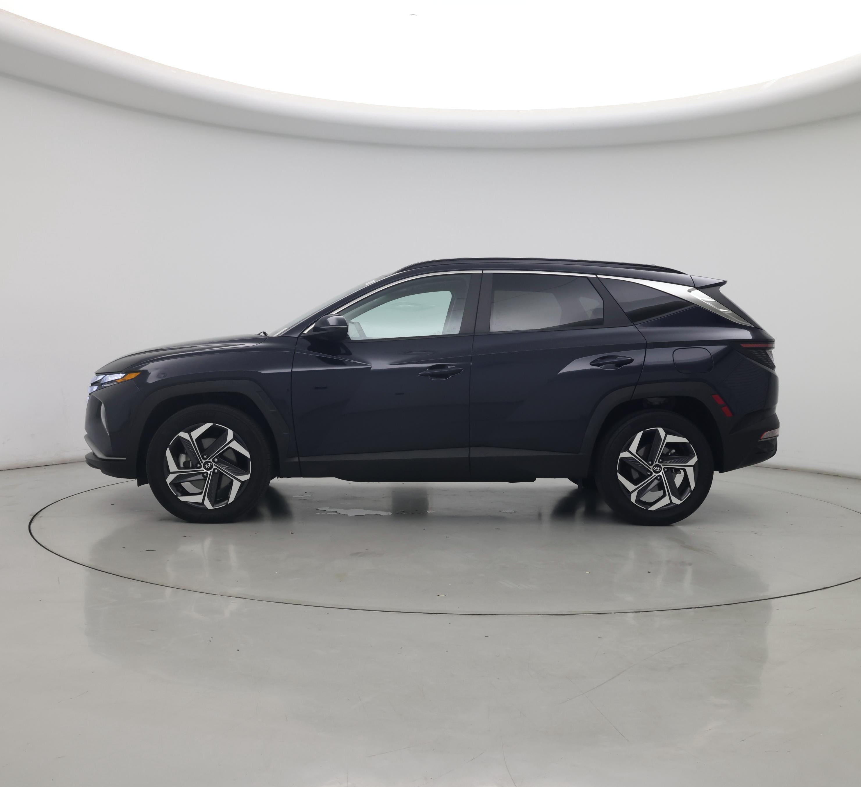 Thumbnail: 2022 Hyundai Tucson - 3