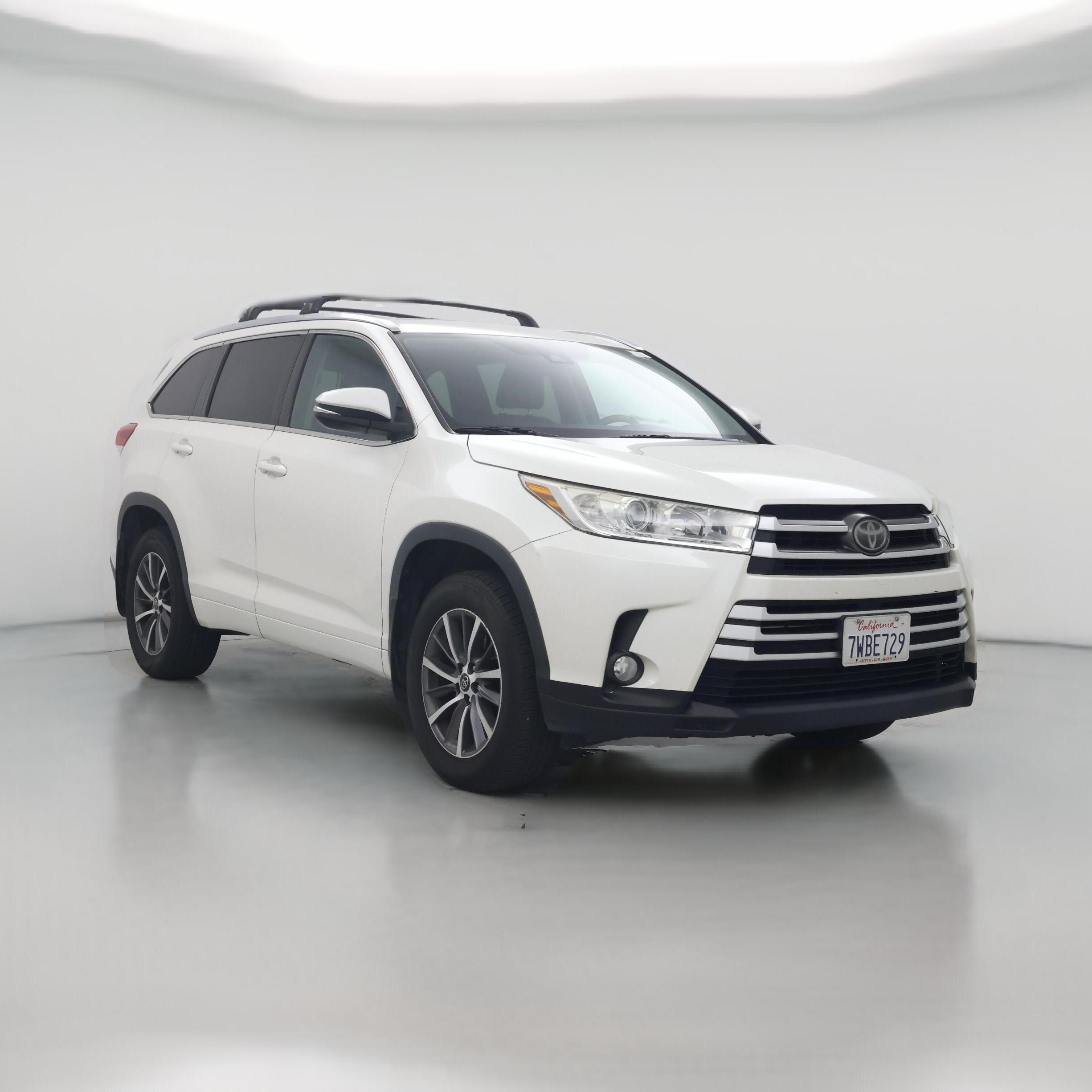 Thumbnail: 2017 Toyota Highlander - 1