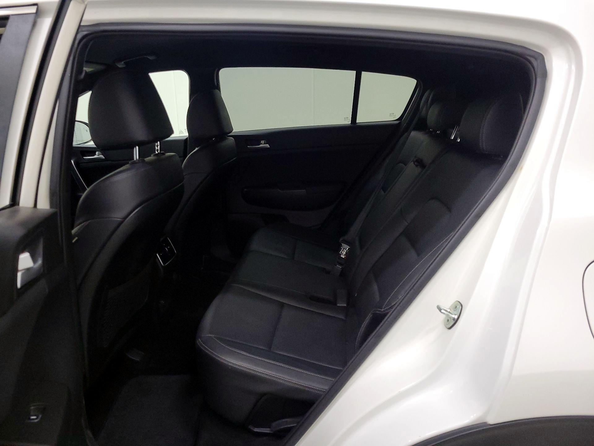 Thumbnail: 2020 Kia Sportage - 19