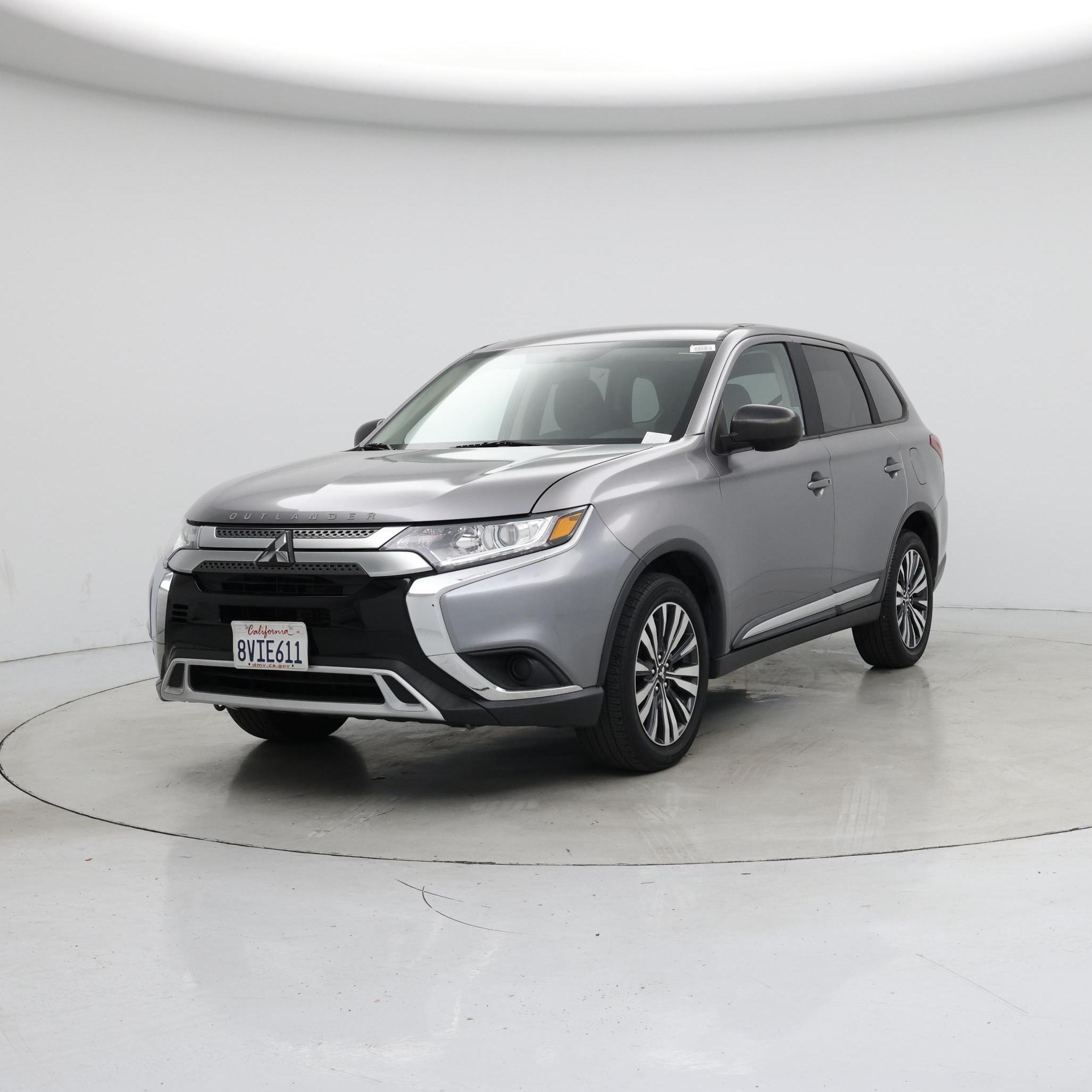 Thumbnail: 2020 Mitsubishi Outlander - 4