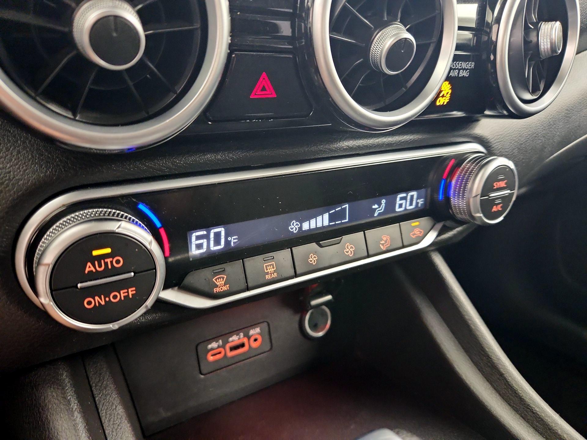 Thumbnail: 2021 Nissan Sentra - 16