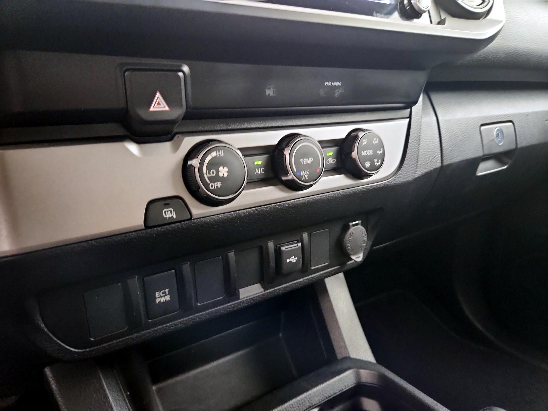 Thumbnail: 2023 Toyota Tacoma - 16