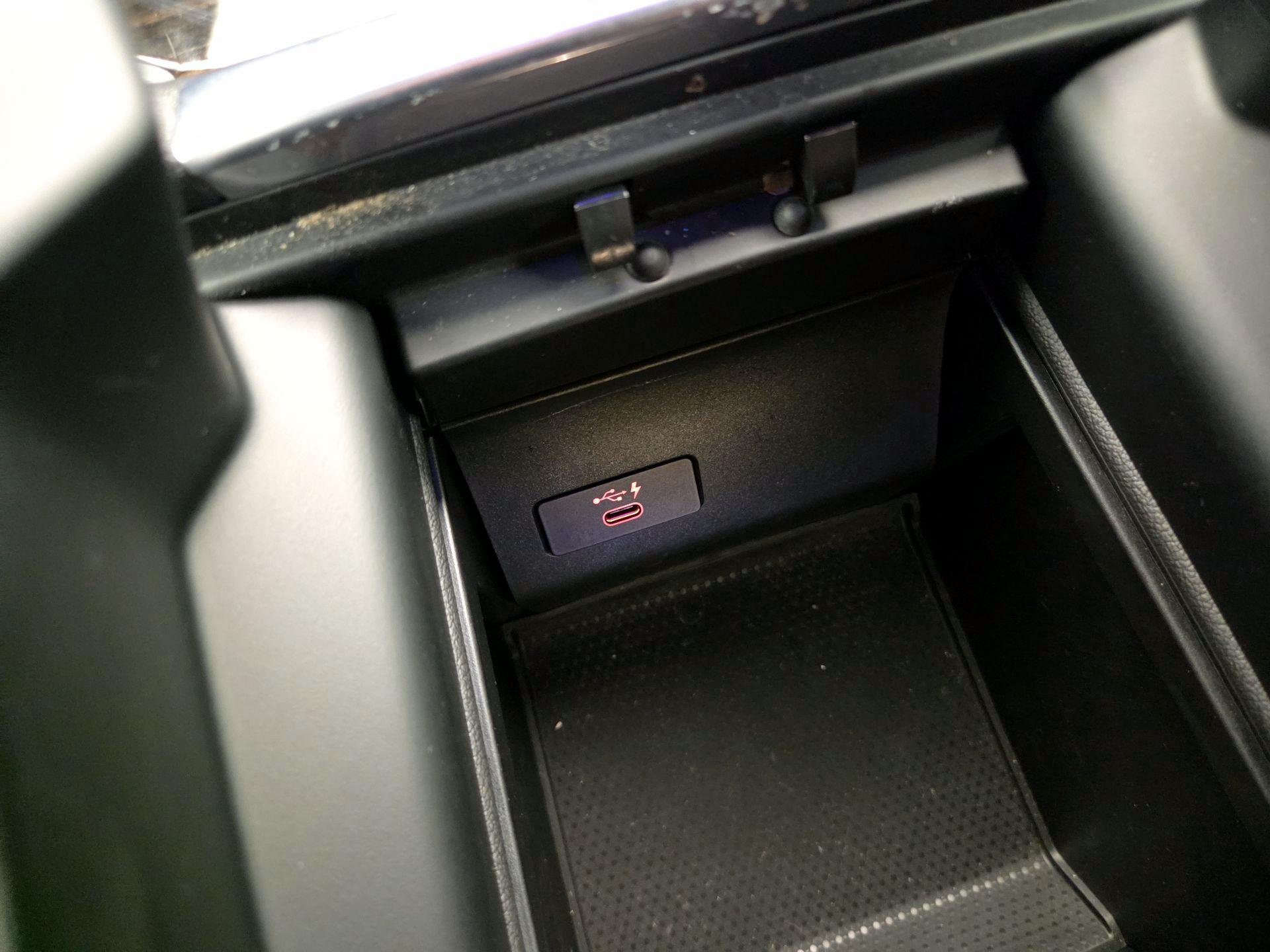 Thumbnail: 2020 BMW X5 - 19