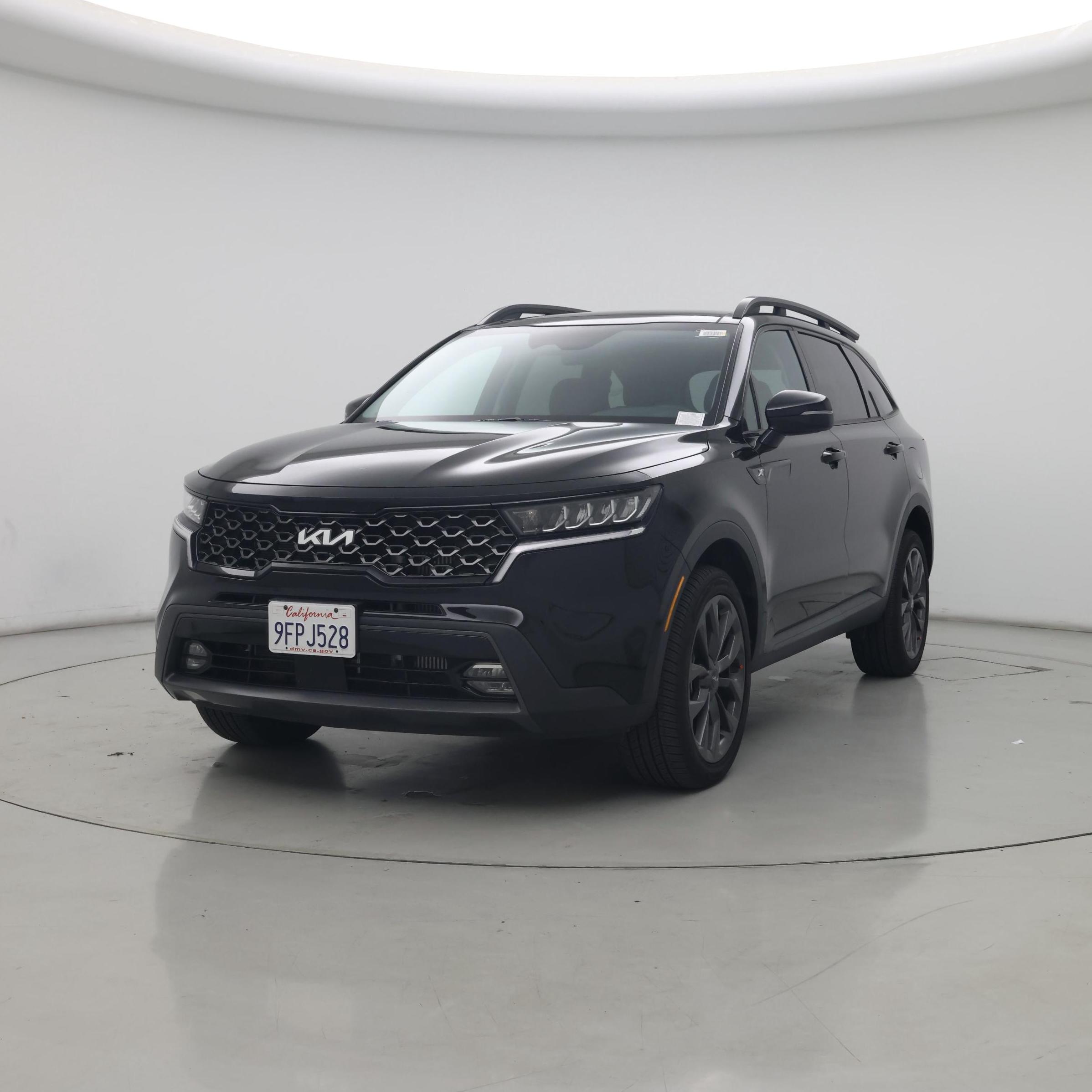 Thumbnail: 2023 Kia Sorento - 4