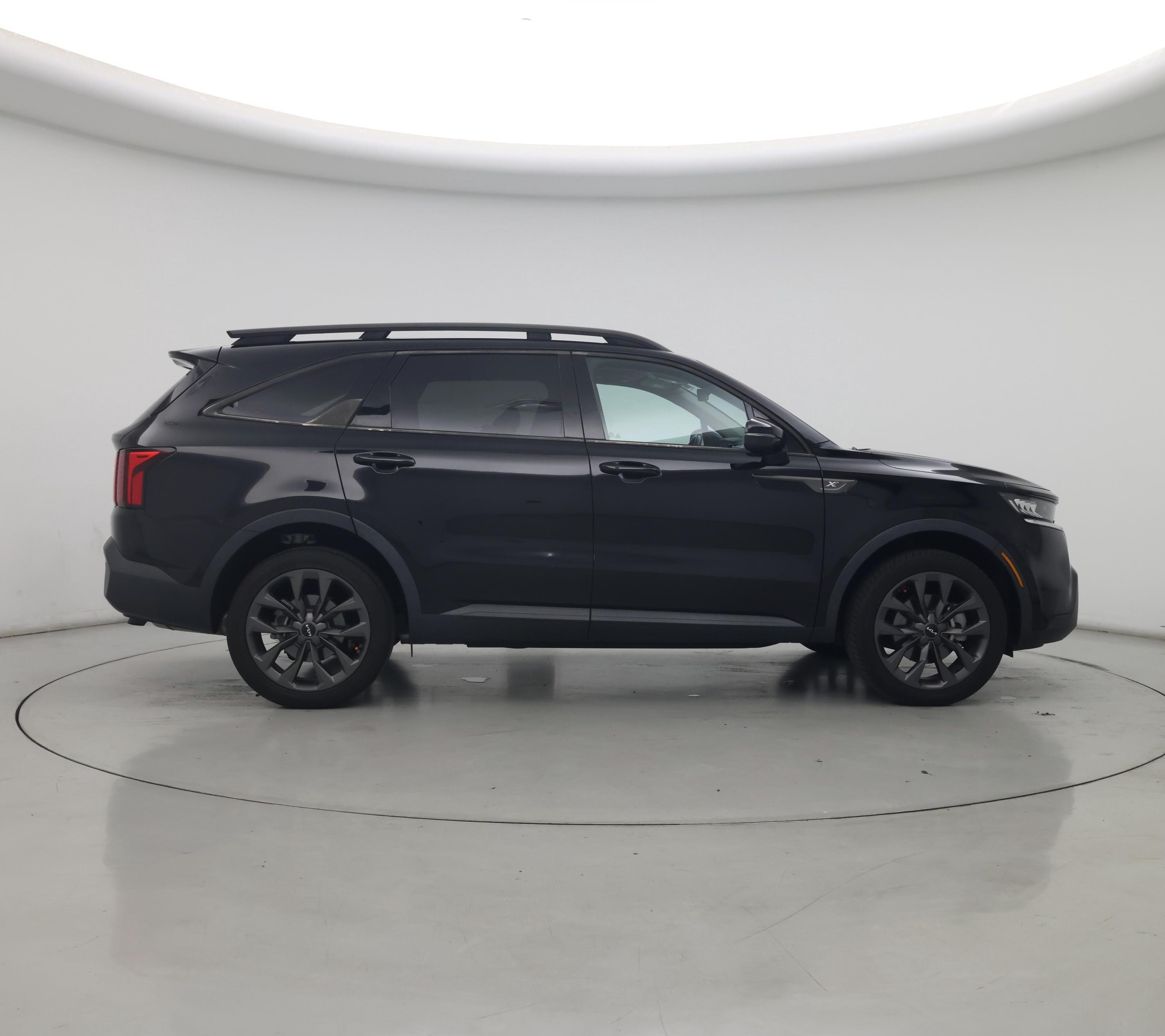 Thumbnail: 2023 Kia Sorento - 7