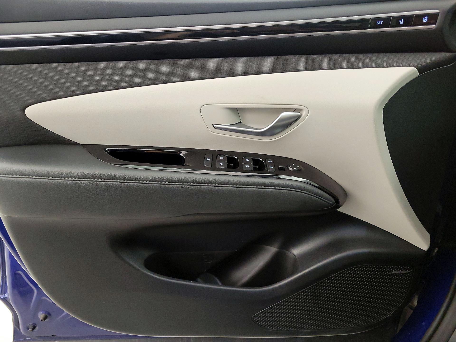 Thumbnail: 2023 Hyundai Tucson - 12