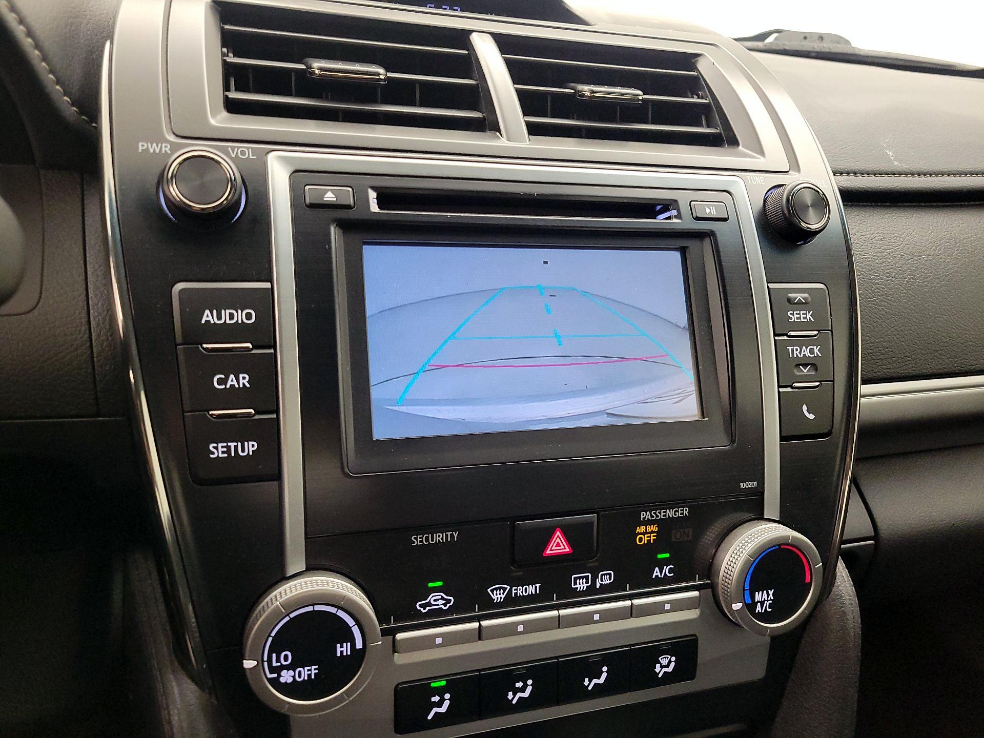 Thumbnail: 2014 Toyota Camry - 14